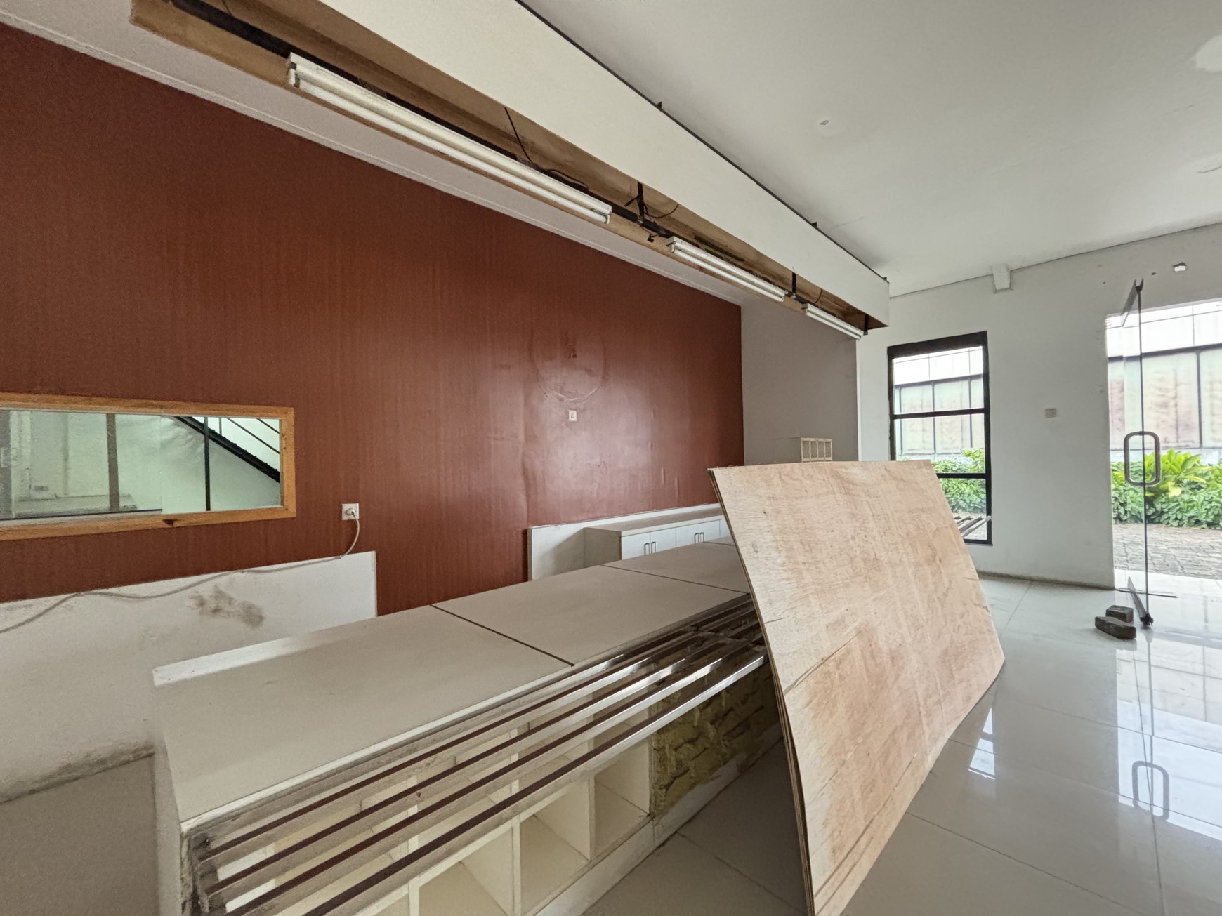 Ruko 2 Lantai Cocok untuk Resto di Jl. Raya Alternatif Cibubur 