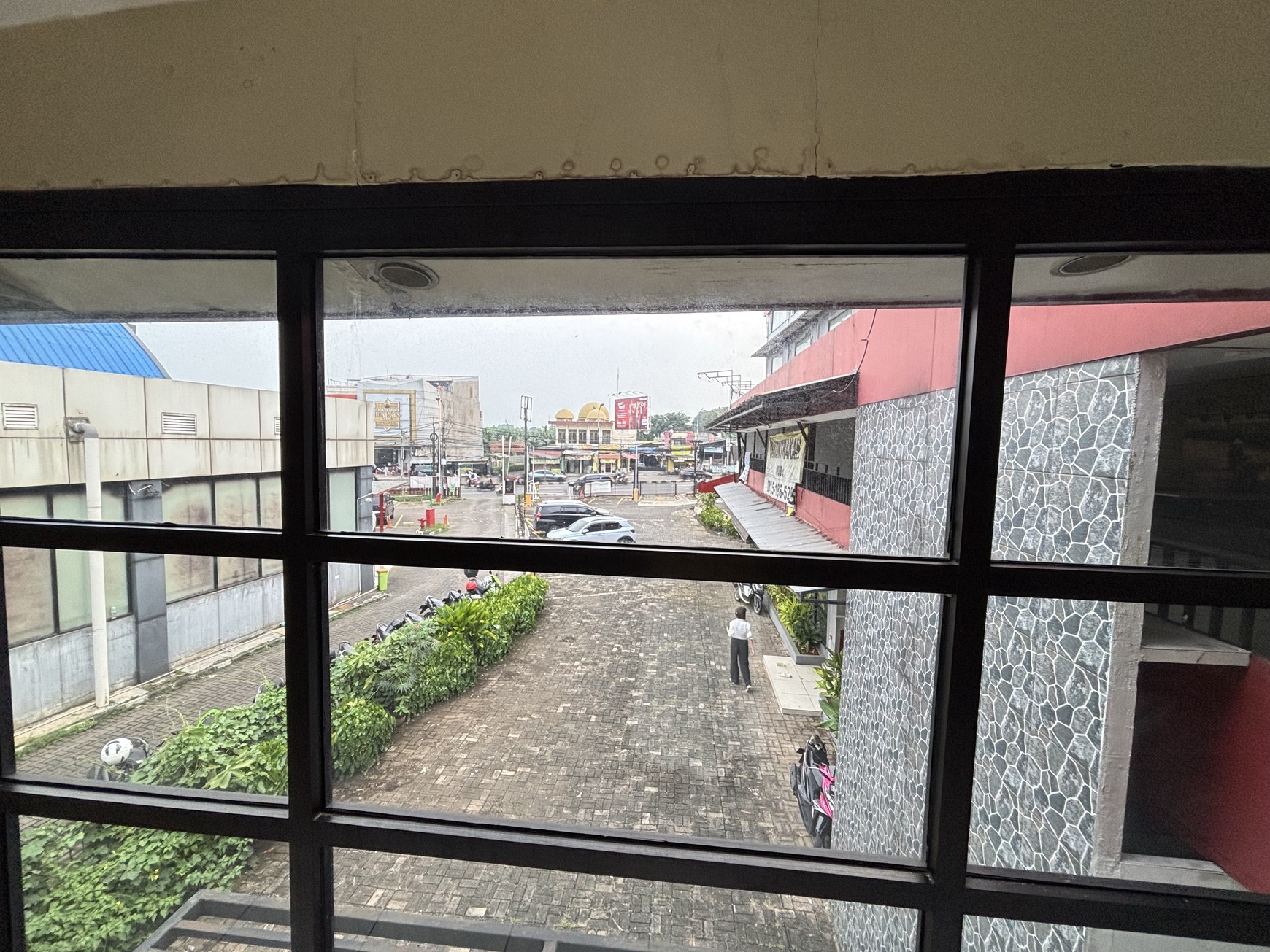 Ruko 2 Lantai Cocok untuk Resto di Jl. Raya Alternatif Cibubur 