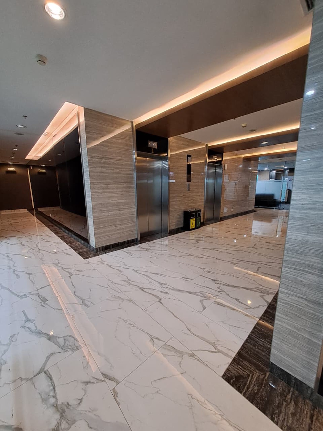 Tamansari Parama Boutique Office at Wahid Hasyim Menteng, 197 m2,  hanya 300 meter dari Sarinah, 1 km ke stasiun MRT Bundaran HI