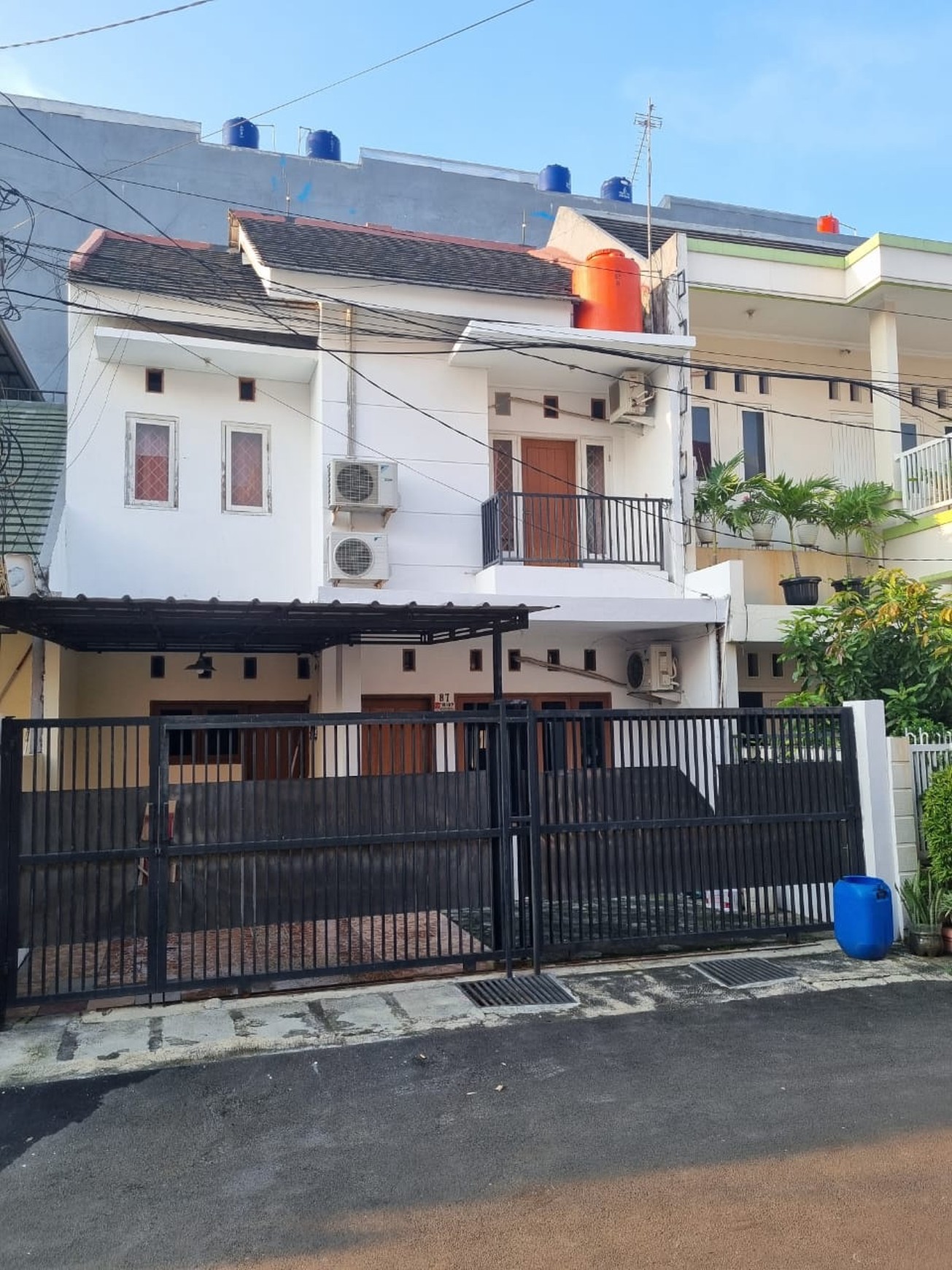 Disewakan Rumah 2 Lantai Maya Persada Regency Jatibening