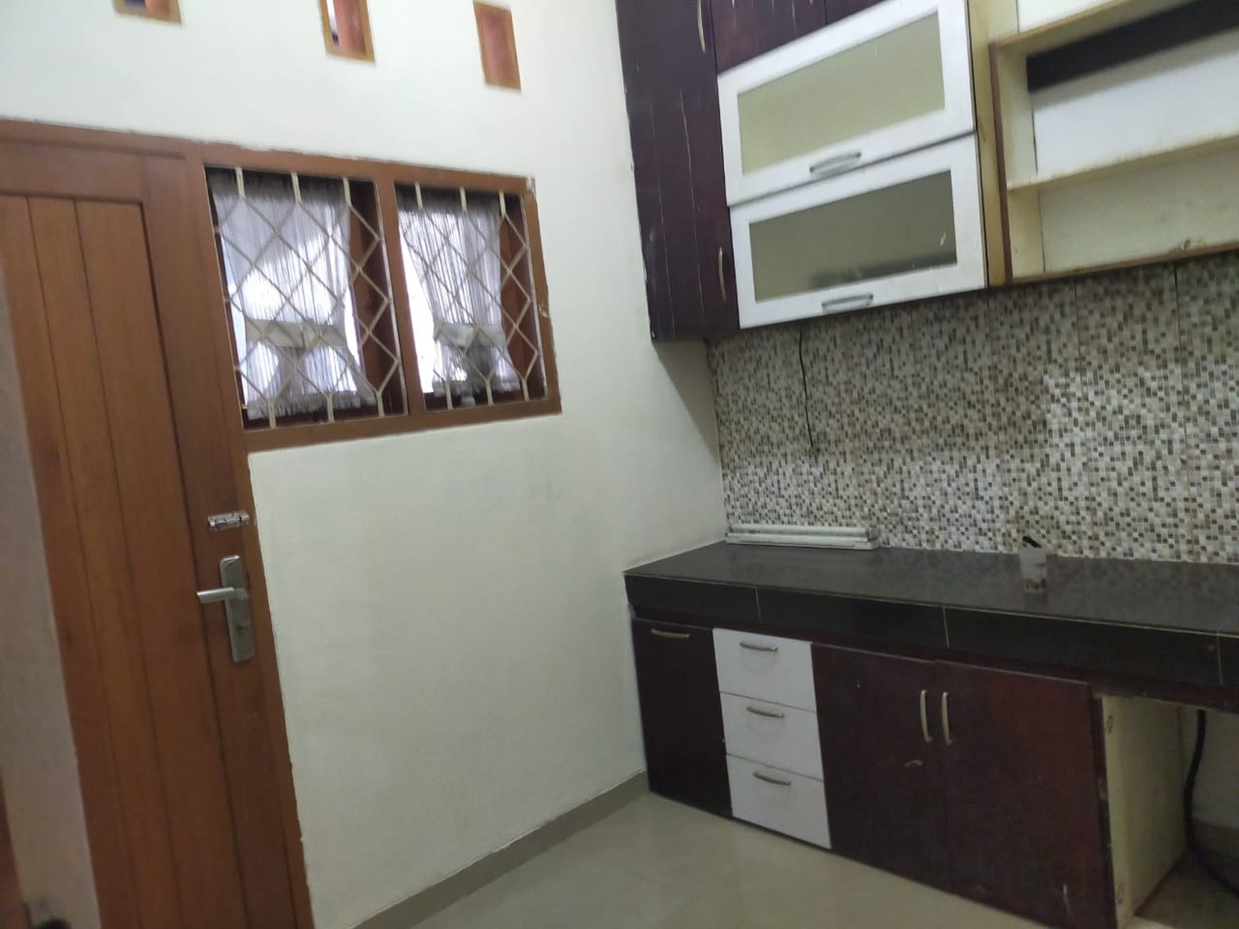 Disewakan Rumah 2 Lantai Maya Persada Regency Jatibening