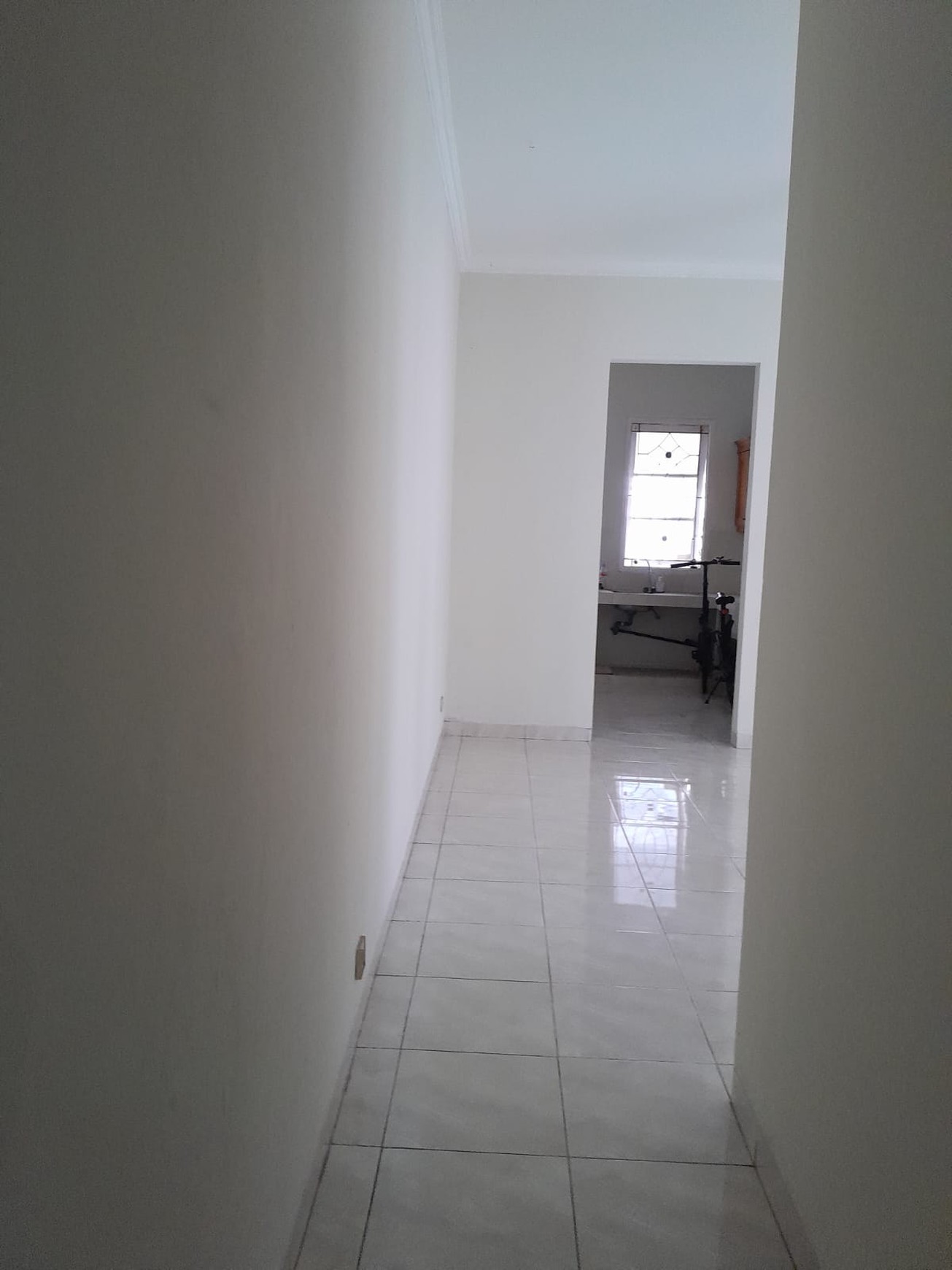 Rumah dengan halaman asri di dalam rumah kawasan Puri Bintaro Sektor 9