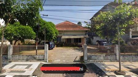 Rumah Kolonial 10 Kamar Dekat Alun-Alun Magelang