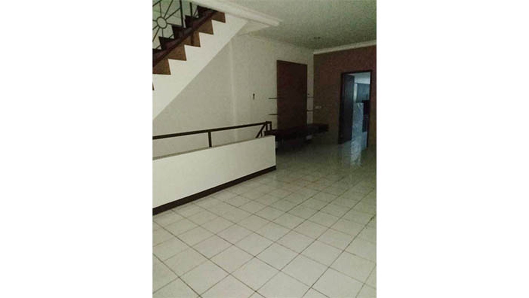 Ruko Pecah Kulit, Mangga Besar, Tanah ngantong