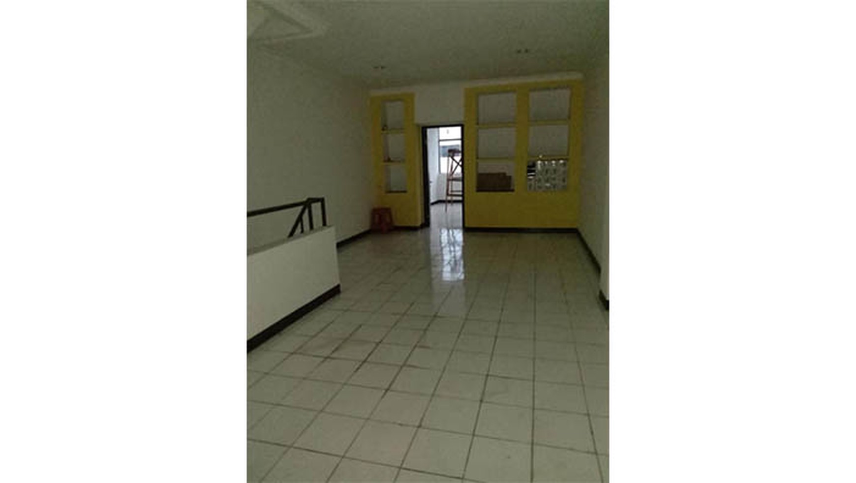 Ruko Pecah Kulit, Mangga Besar, Tanah ngantong