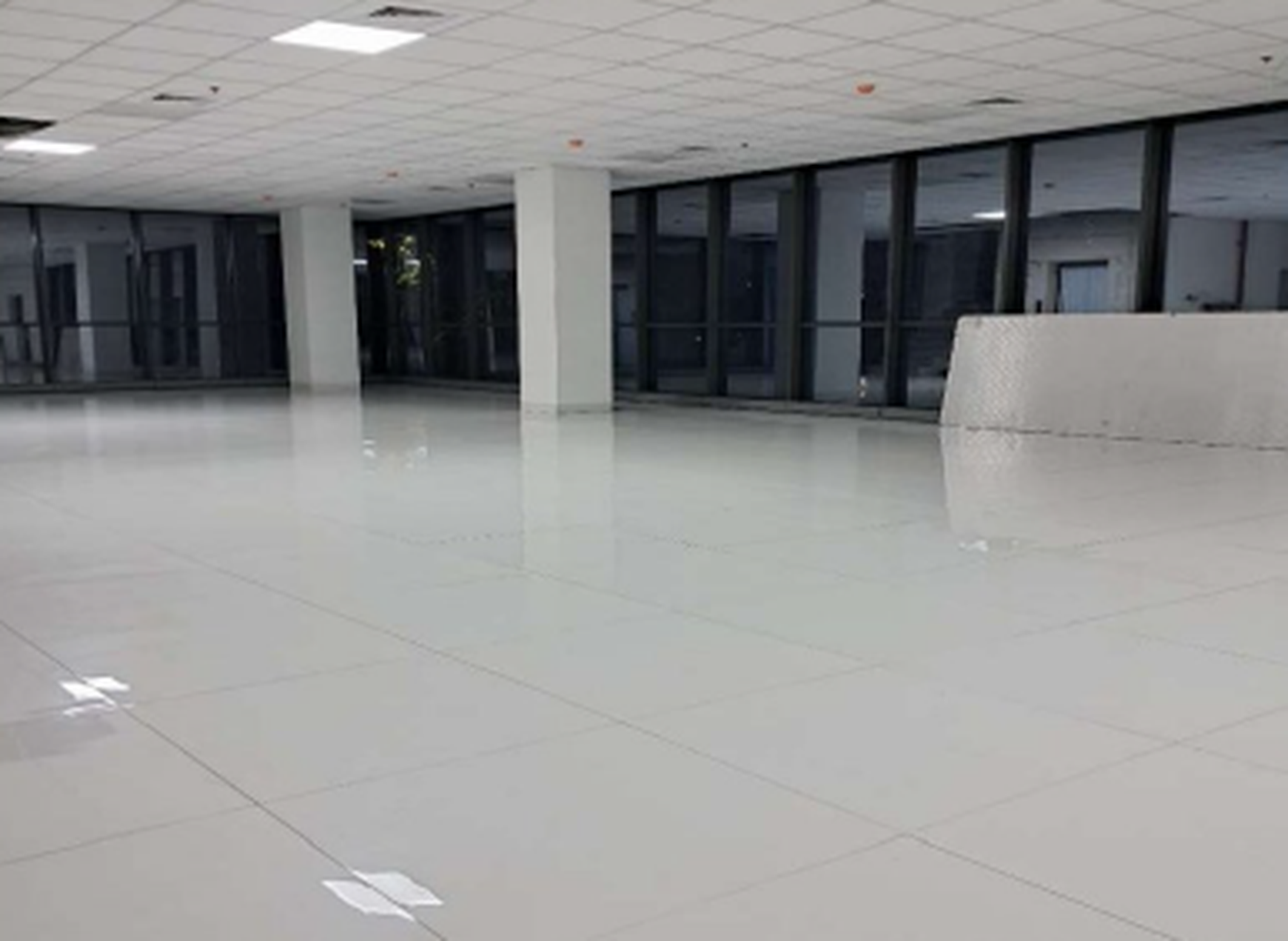 Gedung 6½ Lantai di Warung Buncit Jakarta Selatan