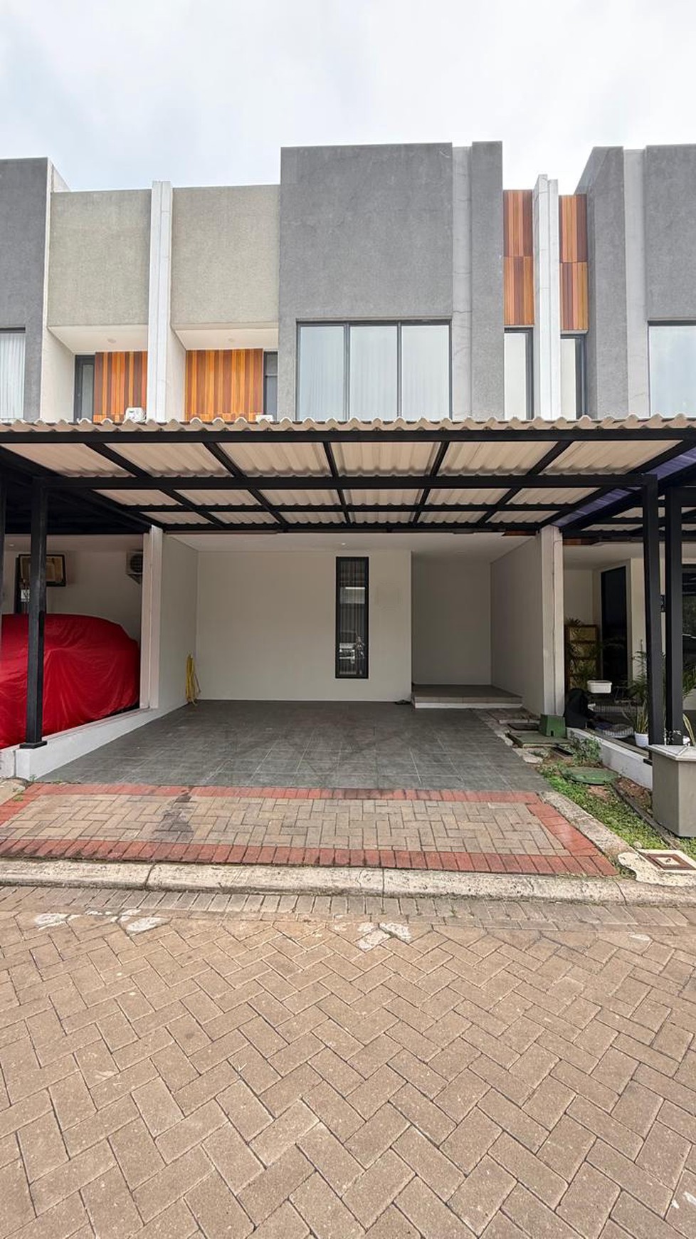 Rumah 2 Lantai KT 3 KM 2 Surat SHM dalam Cluster @Ciputat