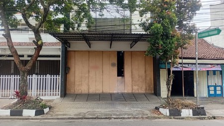 Rumah Lokasi Strategis Di Tengah Kota, Parakan, Temanggung