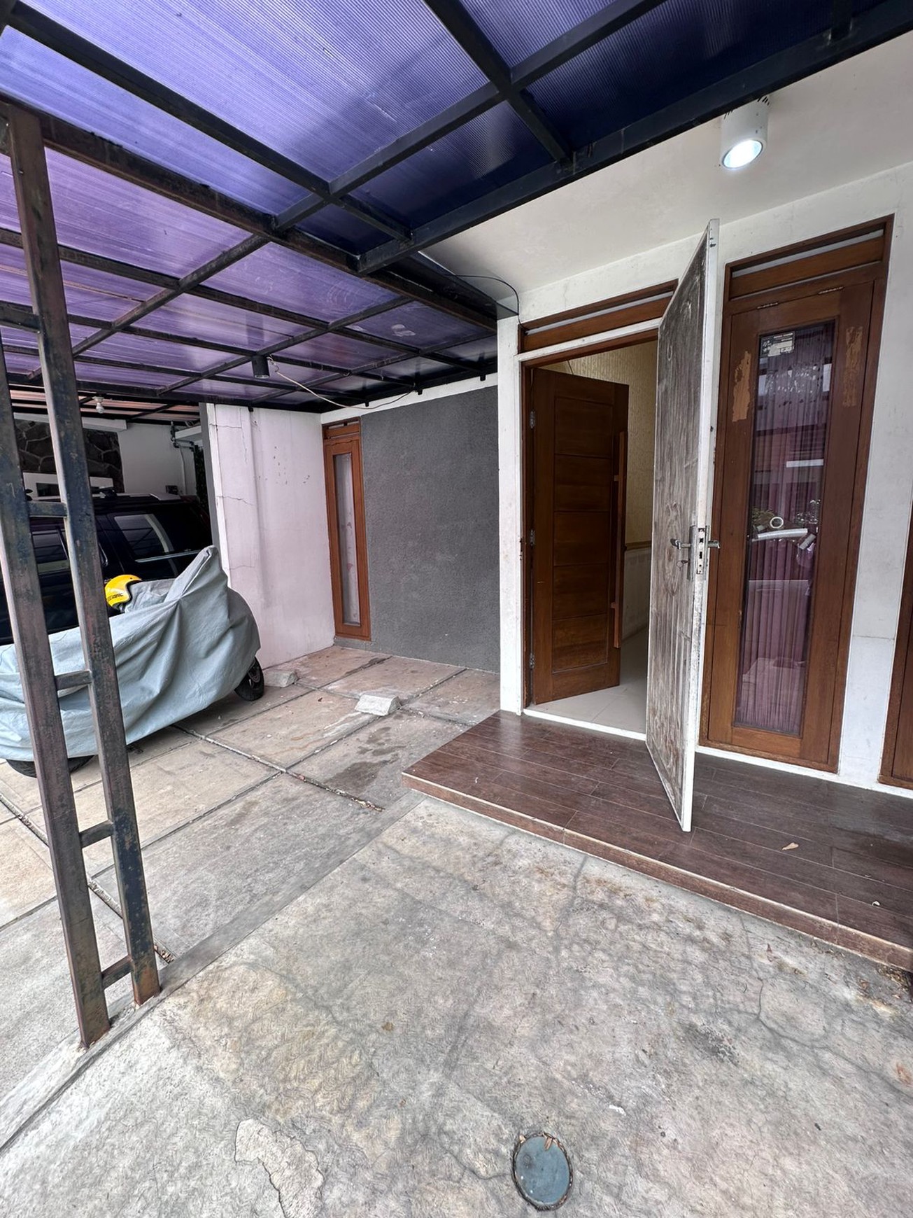 Rumah Minimalis 1 Lantai, dalam Cluster di Serua- Ciputat