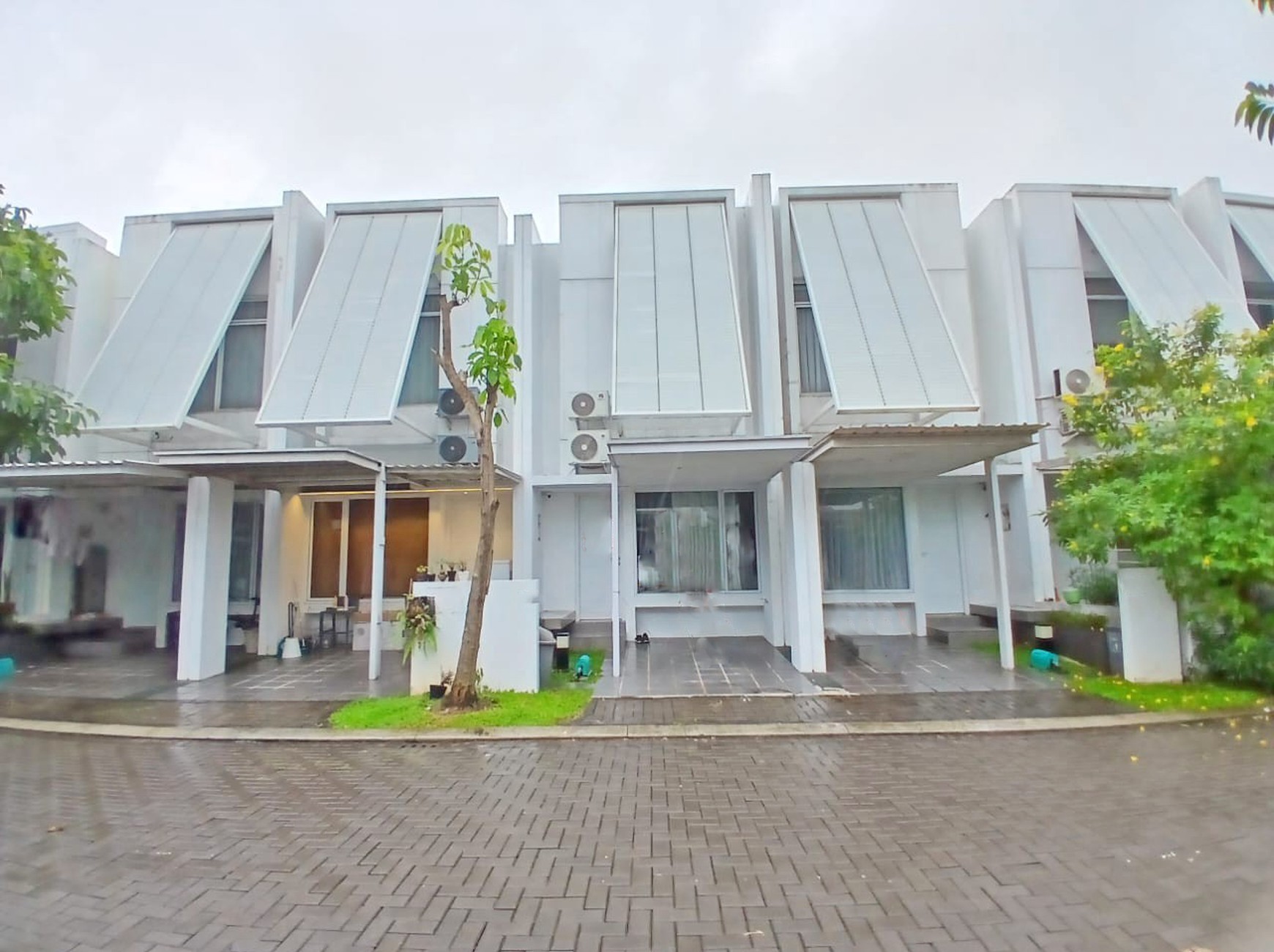 Rumah 2 Lantai di Tabebuya, Cluster Inspirahaus BSD City