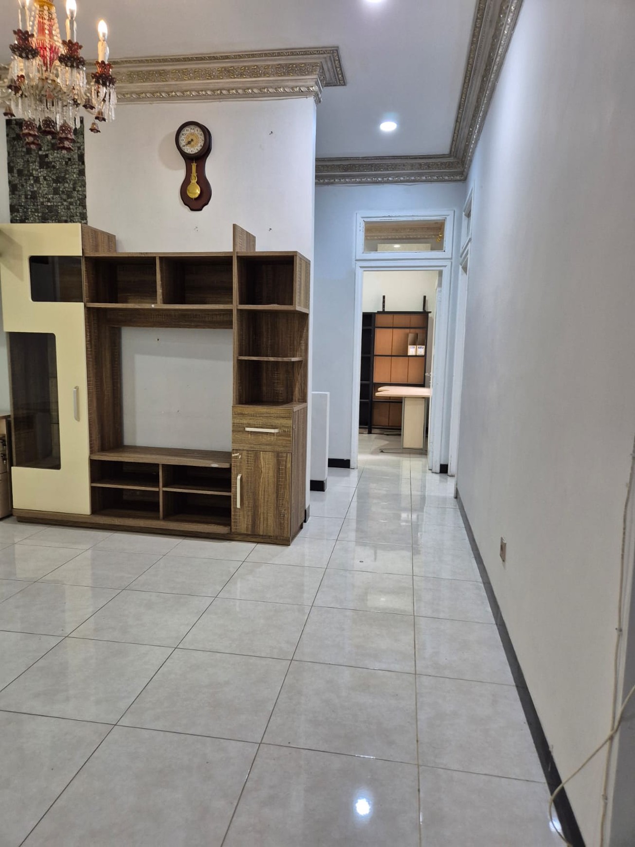 Rumah 2 lantai Fully Furnished ,Full Renov siap huni Di Gading Kusuma