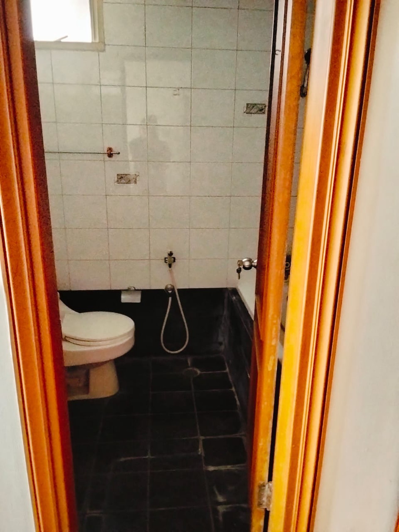 Dijual Apartemen Furnish Di Slipi Jakarta Barat.