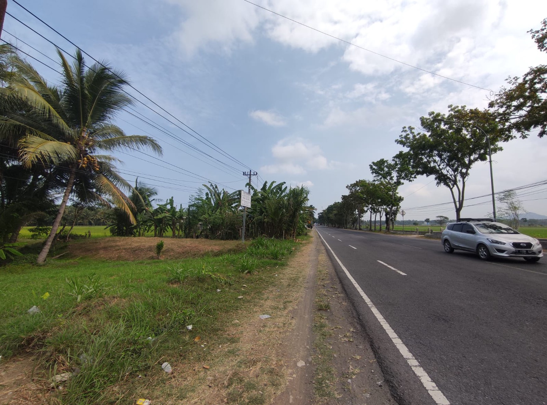 Tanah Pekarangan Pinggir Jalan Raya Wates Purworejo Dekat Bandara YIA