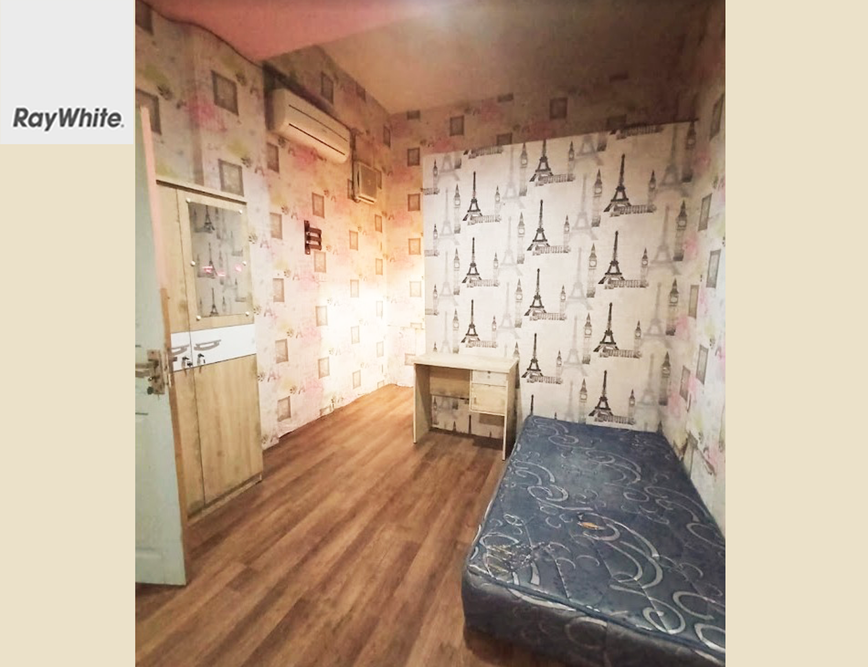 FOR SALE Rumah Kos 30 Kamar ROI Tinggi Grogol Jakarta Barat