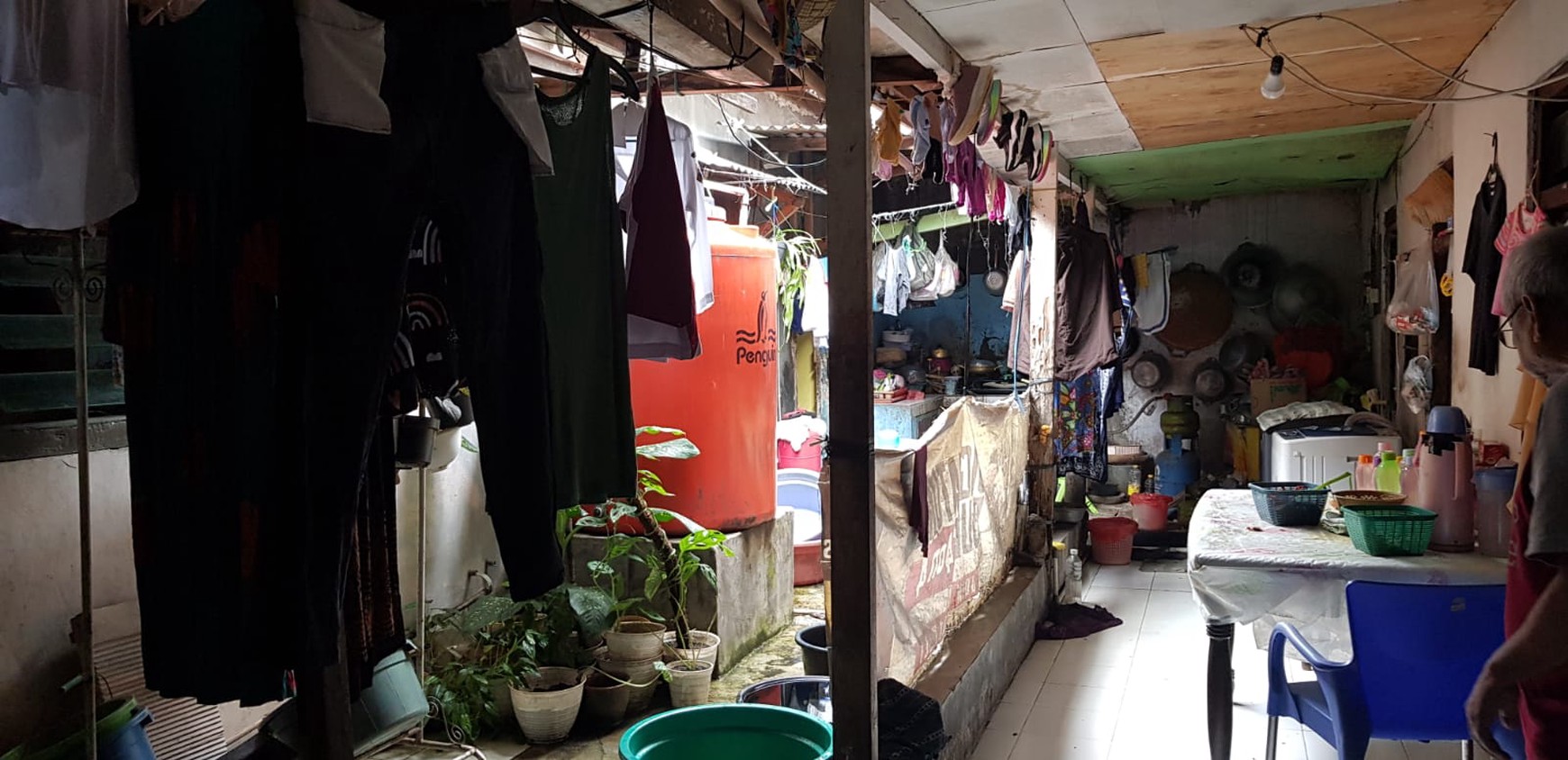 Dijual Rumah Lama Hitung Tanah Lokasi DI Jl. Kramat Batu, Cilandak, Jakarta Selatan