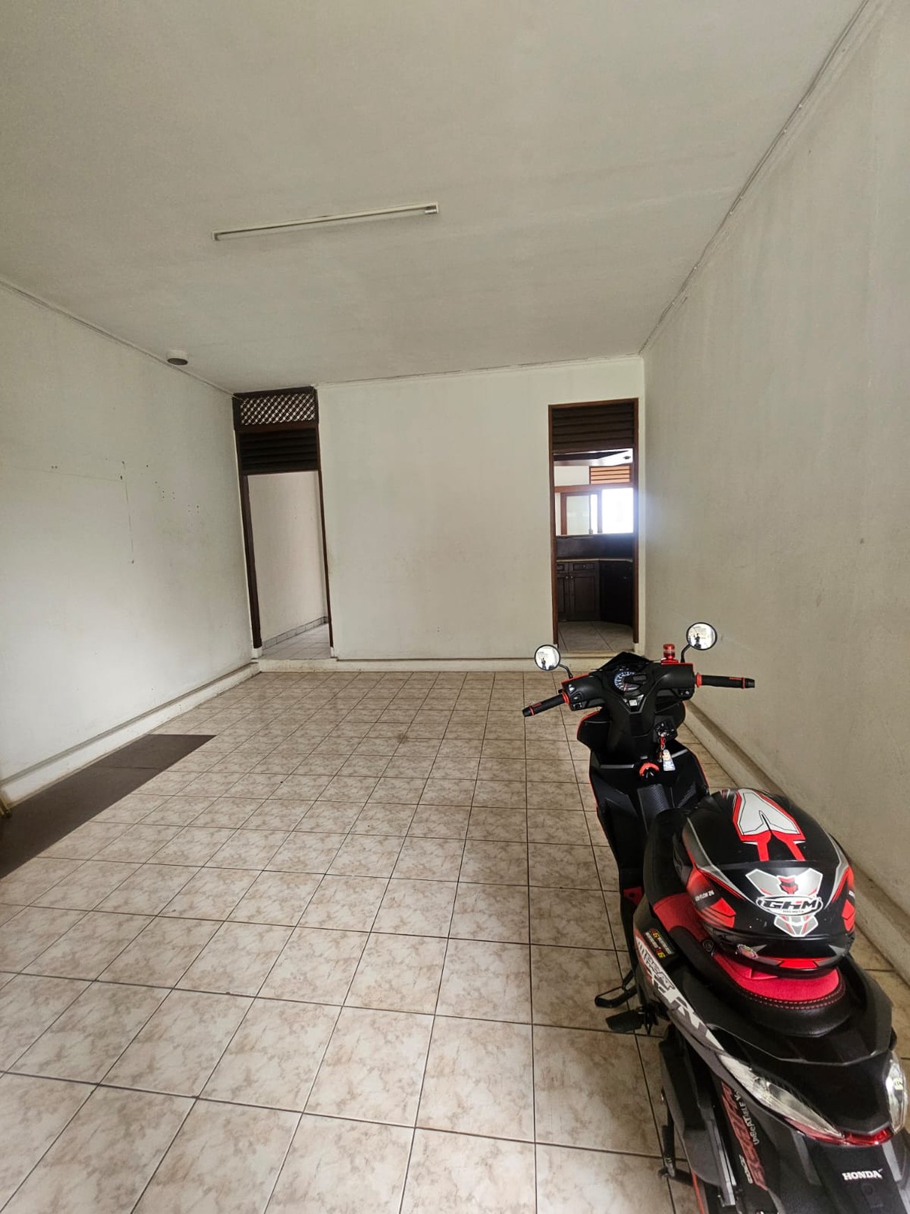 Dijual Rumah Jl. Neptunus Villa Cinere Mas 
