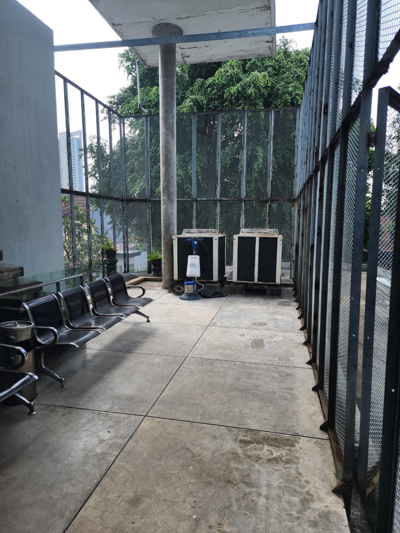 GEDUNG JAKARTA SELATAN - Bangunan Kokoh, Desain Modern, Kawasan Premium Bangka