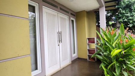 Rumah minimalis bagus, kemanan 24 Jam Lokasi strategis dekat ST. Sudimara