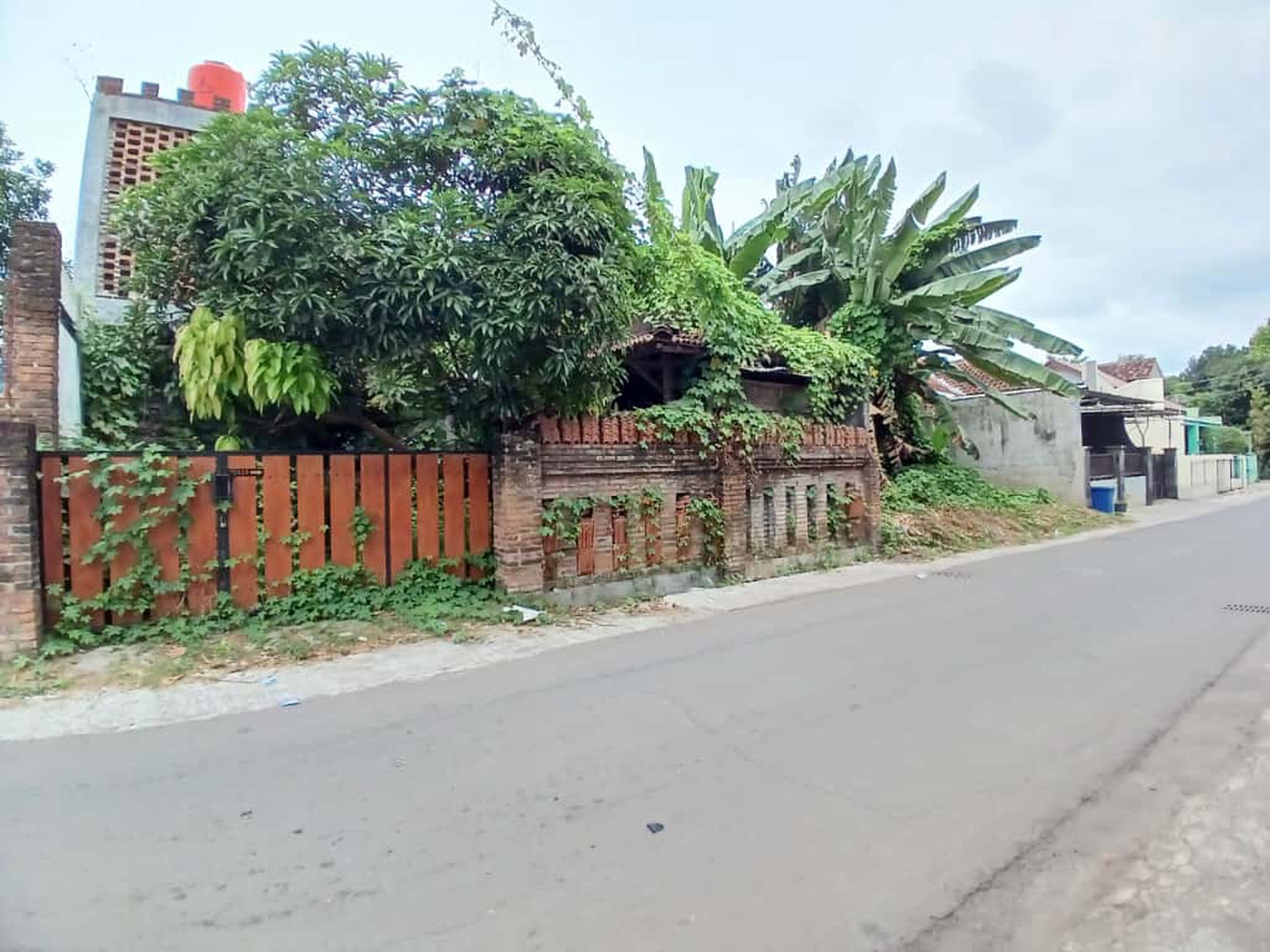 Rumah Tinggal Dekat Embung Giwangan, Umbulharjo Yogyakarta
