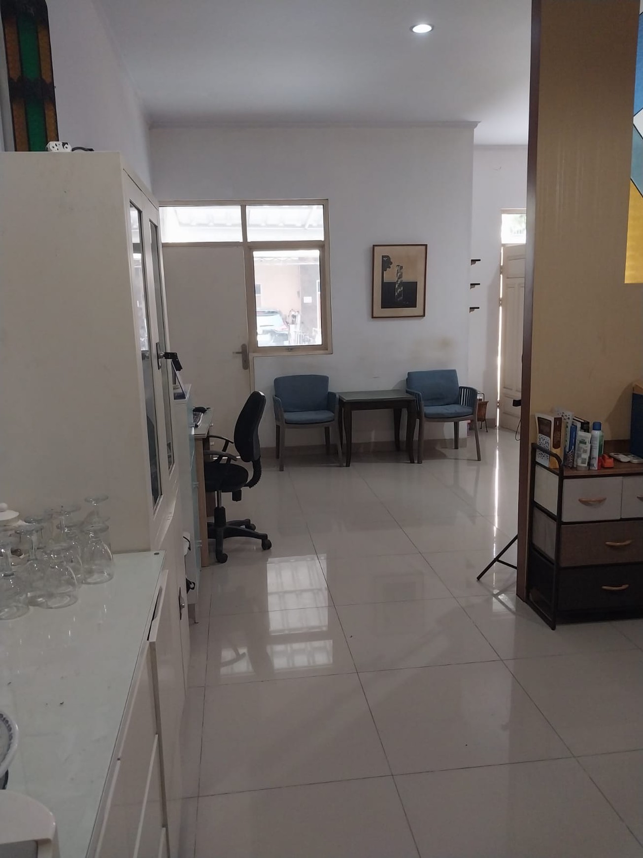 Rumah Bagus, Minimalis, Akses mudah, dalam Cluster di Bintaro