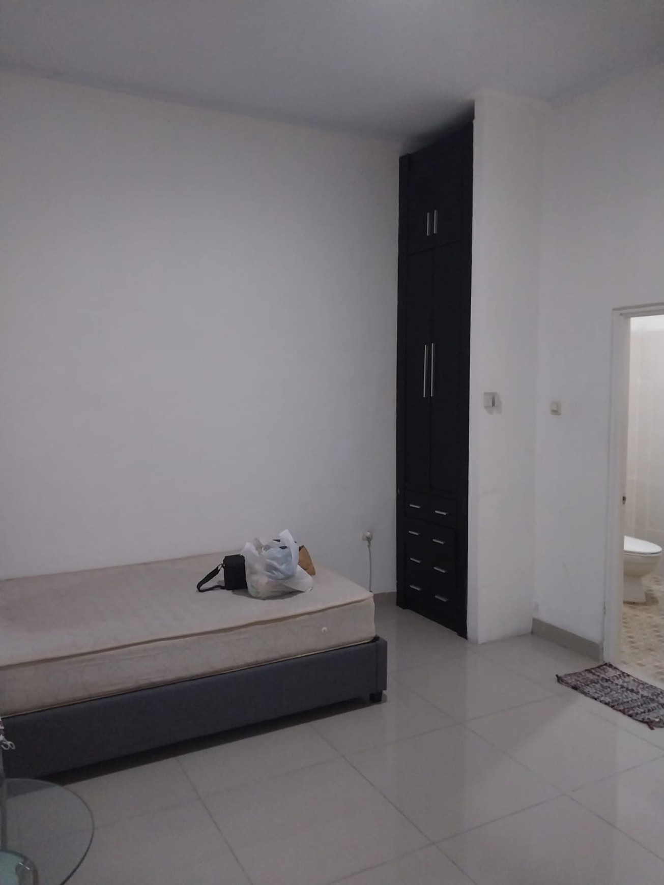 Rumah Bagus, Minimalis, Akses mudah, dalam Cluster di Bintaro