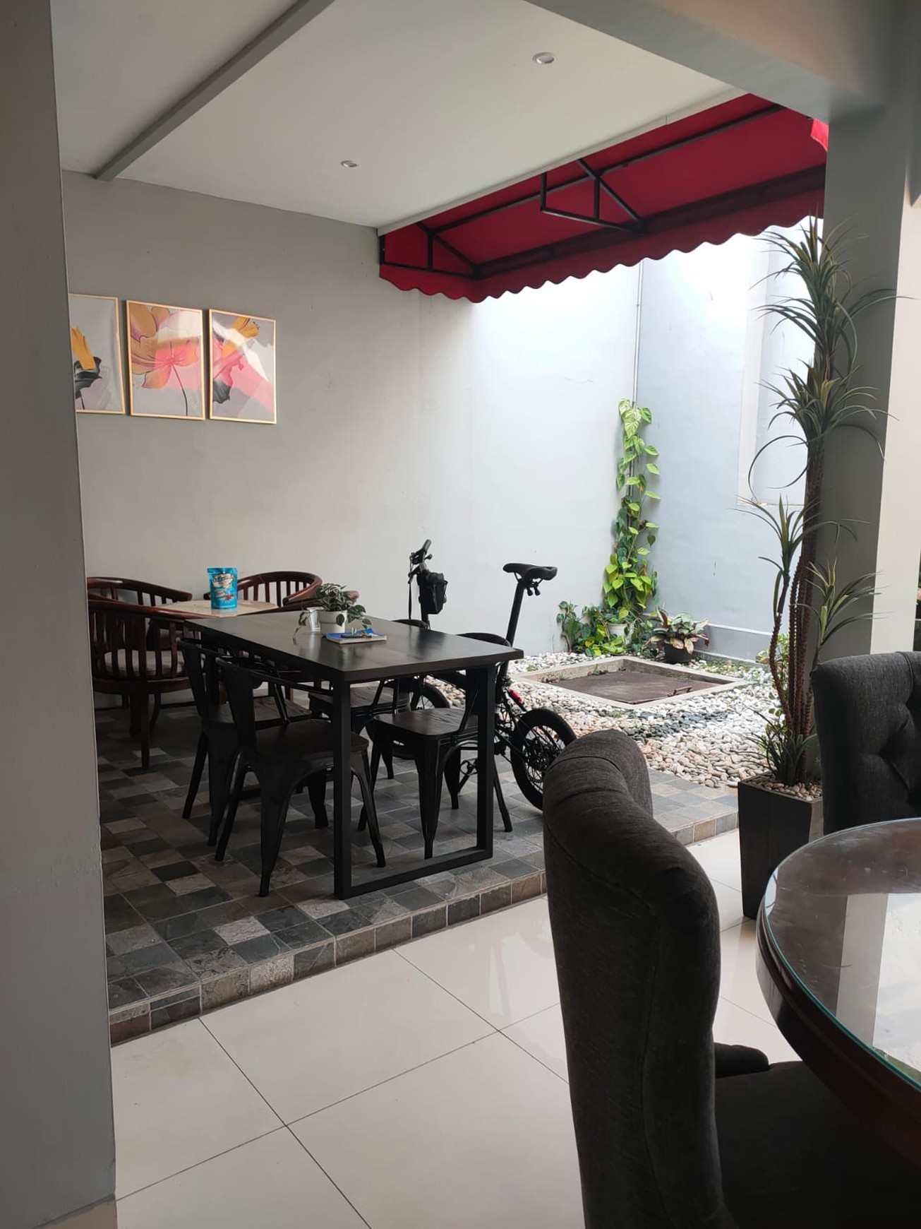 Rumah Bagus Di Jl Telaga Warna, Puri Cinere Depok Jawa Barat