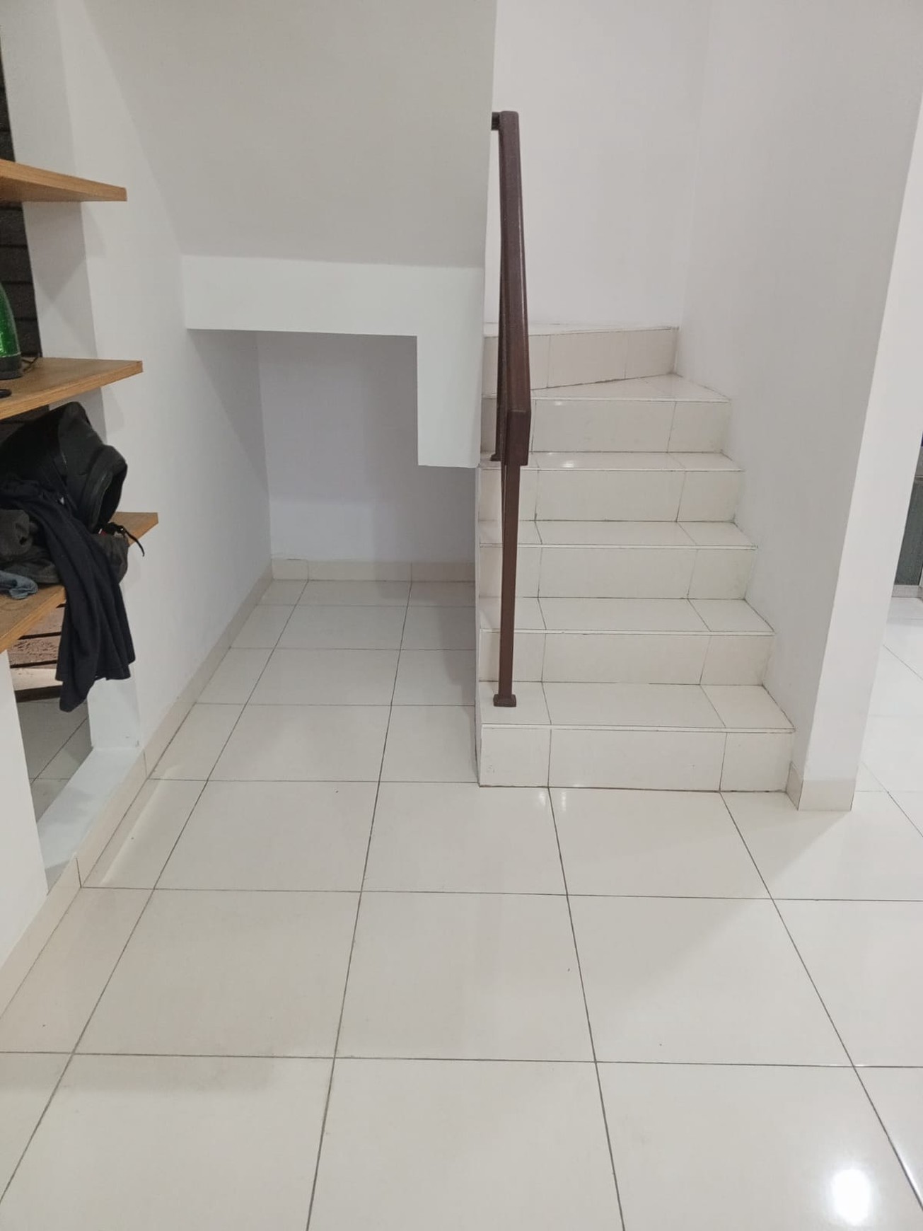 Rumah 3 lantai di Greenwich Park BSD City