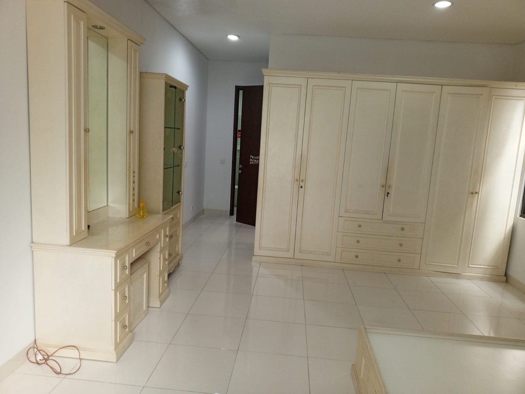 Rumah 3 lantai di Greenwich Park BSD City