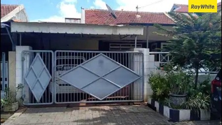 Dijual Rumah di Jalan Tenggilis Utara Surabaya
