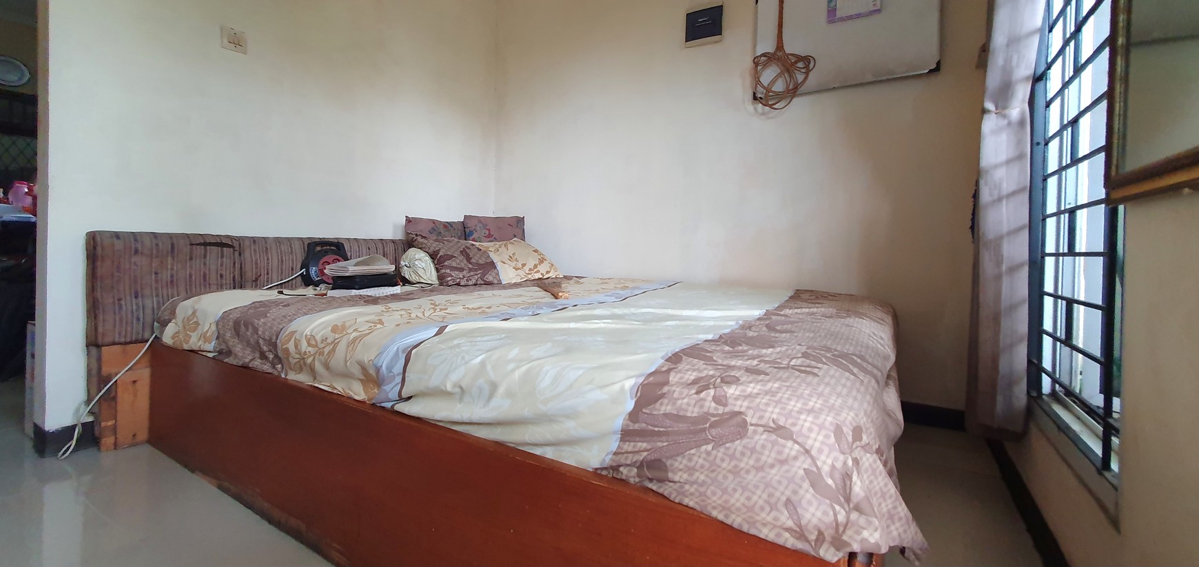 Rumah apik di Jalan Sungai Indragiri, Semper, Cilincing. Luas 78m2. Sudah renov total