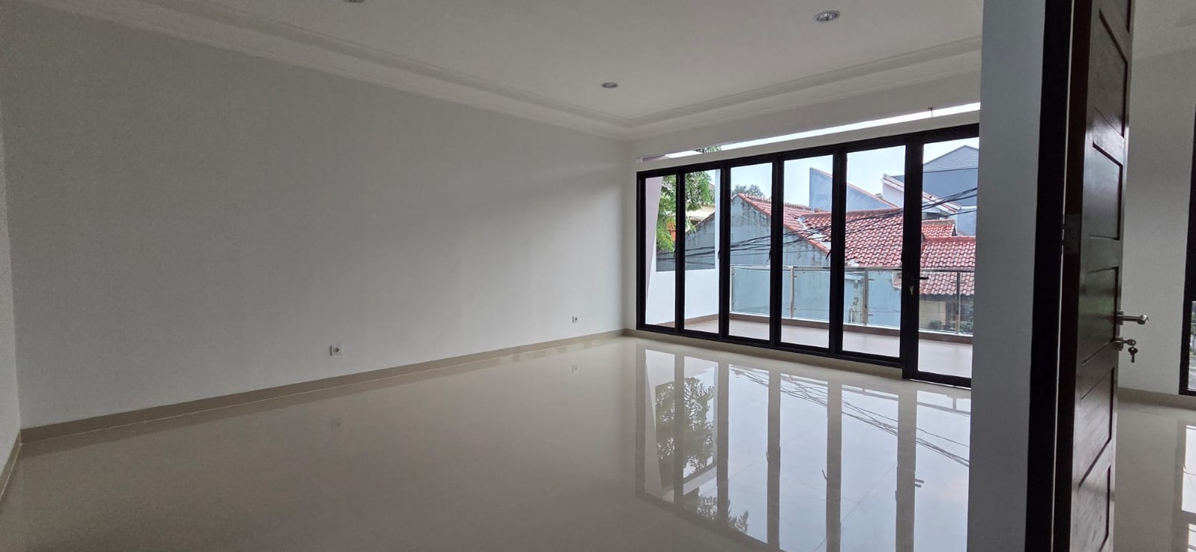 Rumah Brand new & Siap Huni Di Jombang Ciputat