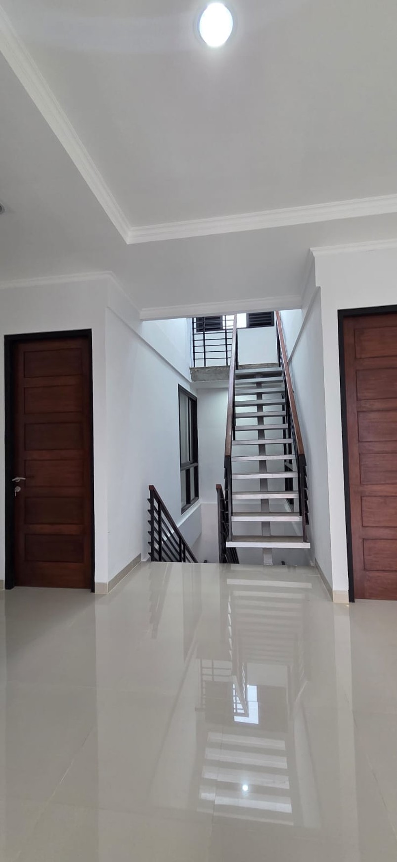 Rumah Brand new & Siap Huni Di Jombang Ciputat