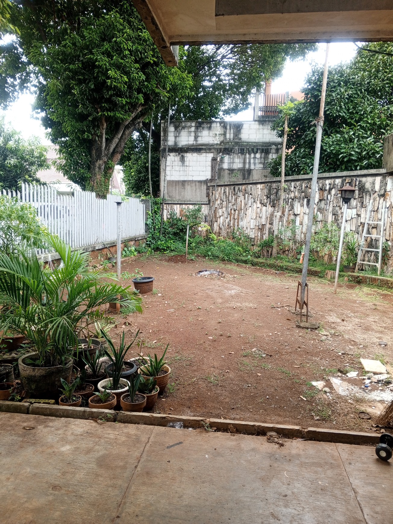 Kavling Siap Bangun selangkah dari Jalan Raya RC Veteran Jakarta Selatan