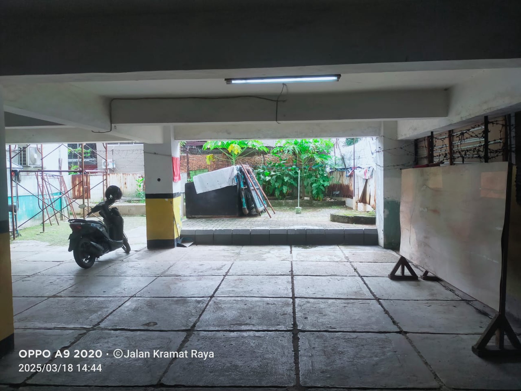 Dijual Gedung 4 Lantai Di Segitiga Emas Senen Jakarta Pusat