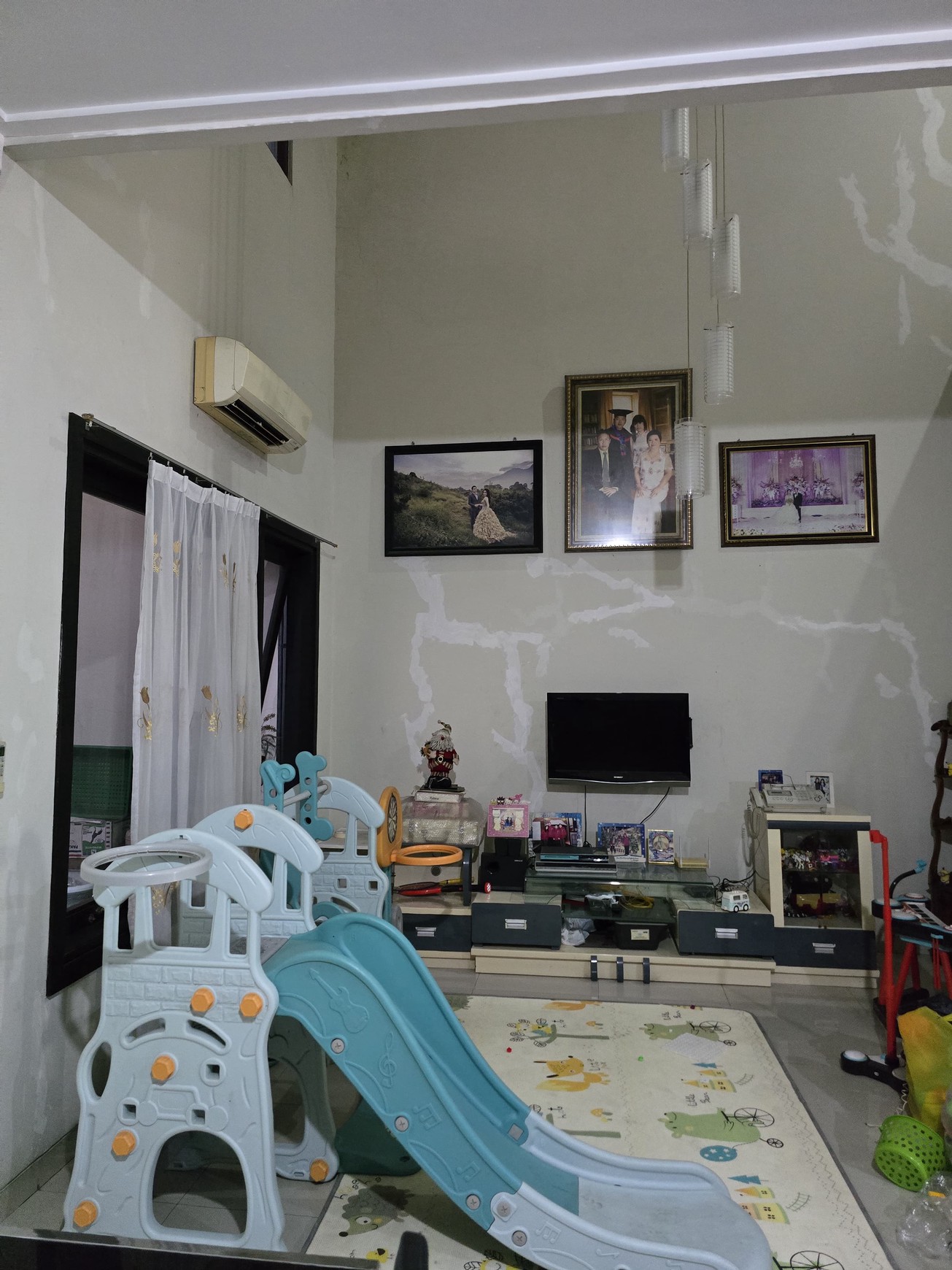 MURAH Dijual Rumah Central Park A Yani Regency - A Yani Residence - Modern 2 Lantai Dekat Polda Jatim, Cito, Graha Pena, Masjid Agung