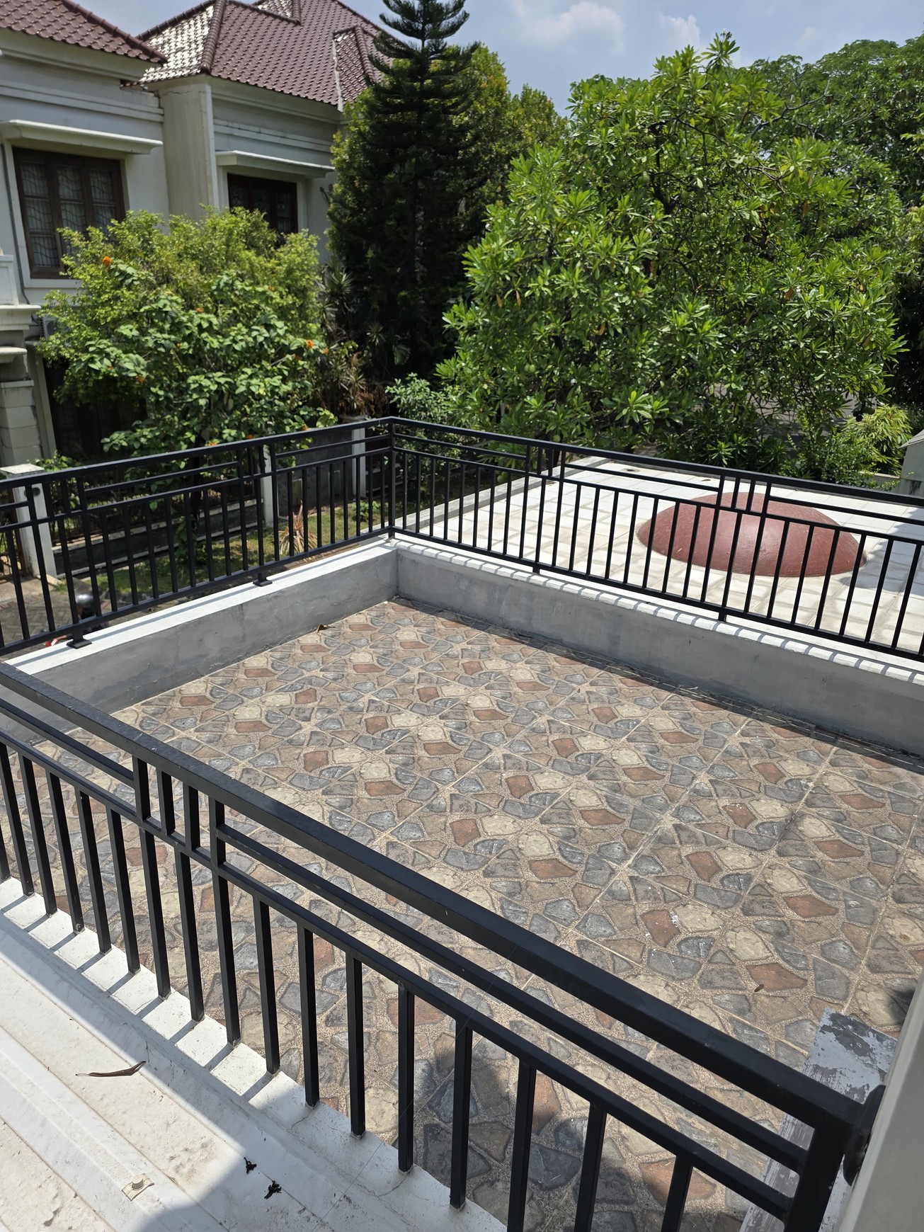 MURAH Dijual Rumah Central Park A Yani Regency - A Yani Residence - Modern 2 Lantai Dekat Polda Jatim, Cito, Graha Pena, Masjid Agung