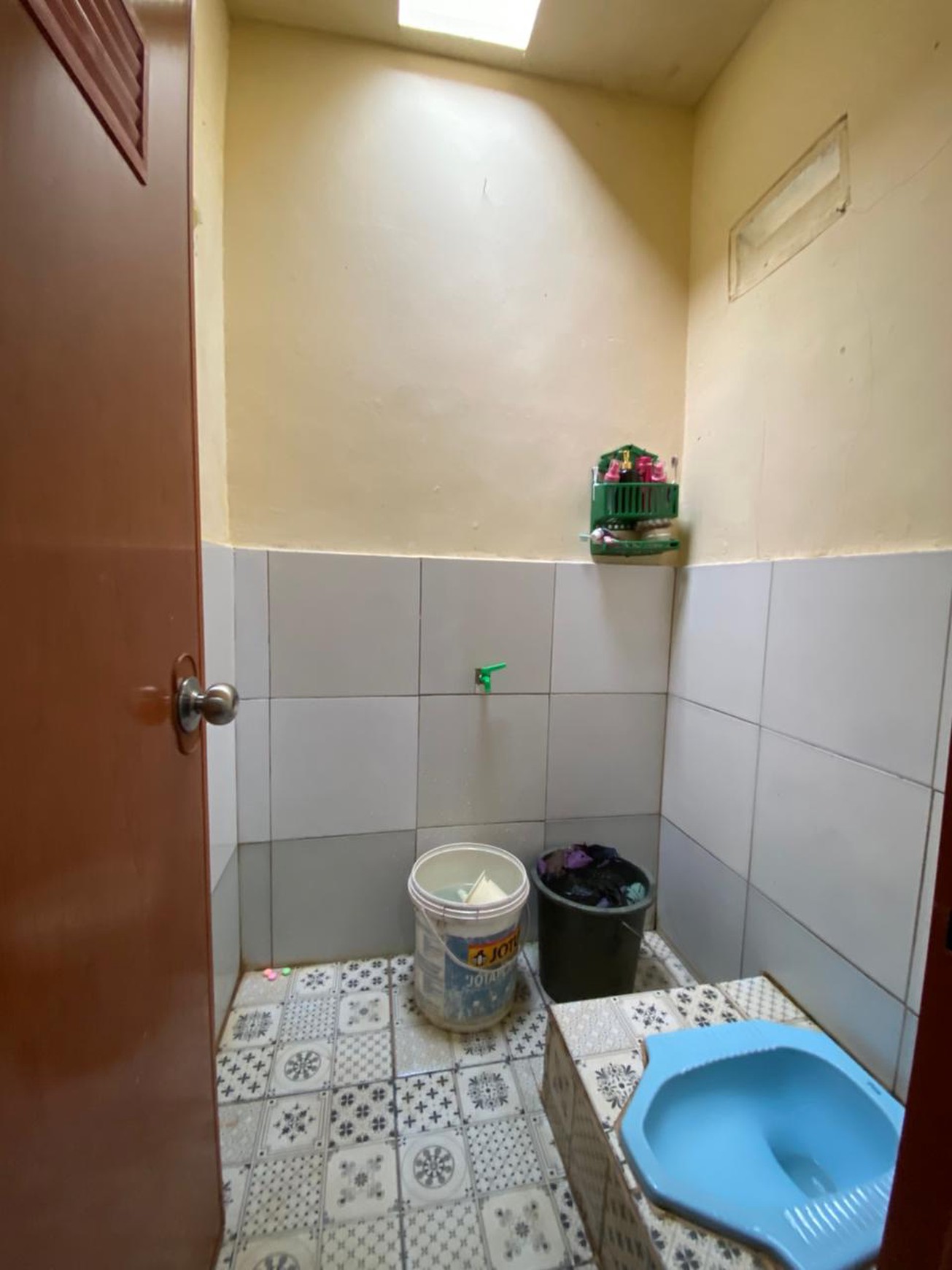 Investasi Rumah Kost/Kontrakan 47 Kamar Harga Murah di Gandul Cinere