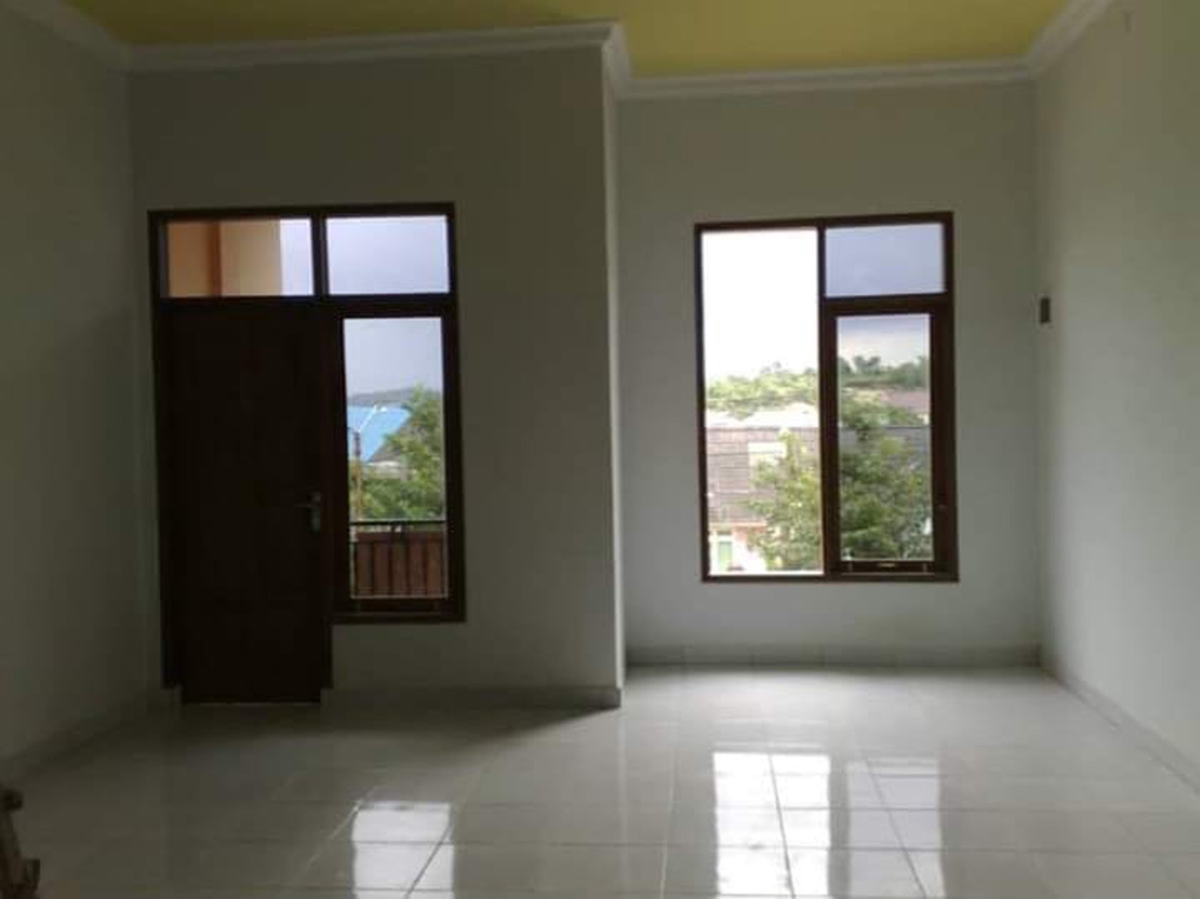 Rumah Dalam Perum Bengkuring, Samarinda Utara, Kalimatan Timur