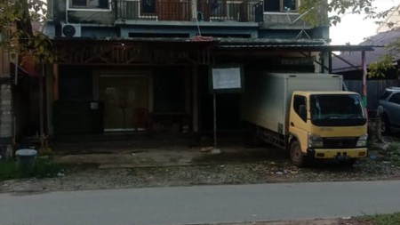 Rumah Dalam Perum Bengkuring, Samarinda Utara, Kalimatan Timur