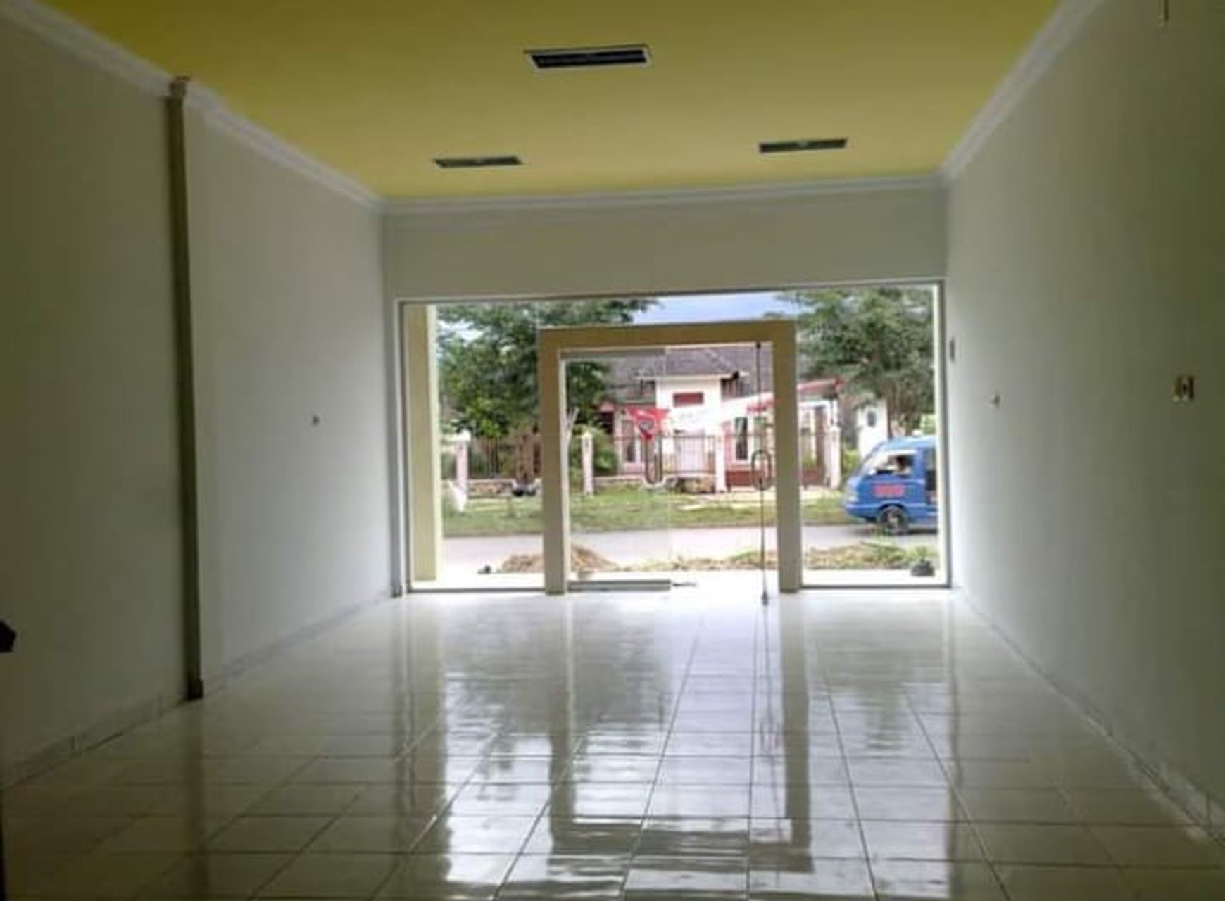 Rumah Dalam Perum Bengkuring, Samarinda Utara, Kalimatan Timur