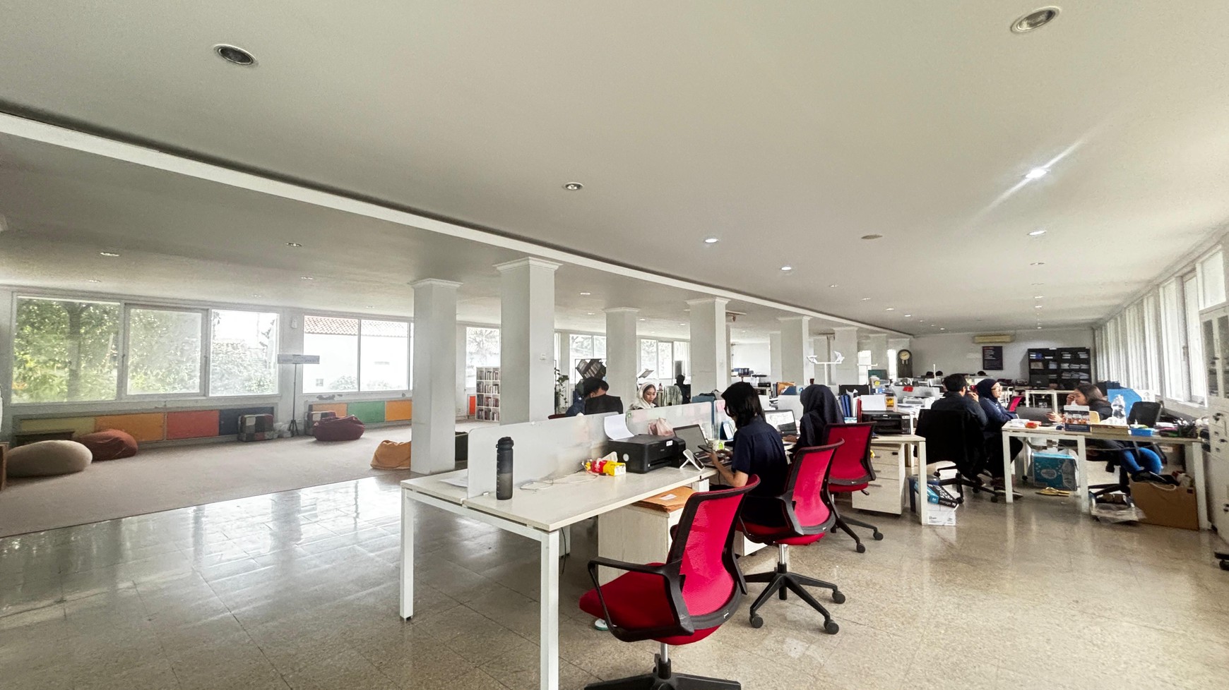 Gedung Lahan 4650 m2 Di Lokasi Strategis Matraman Jaktim
