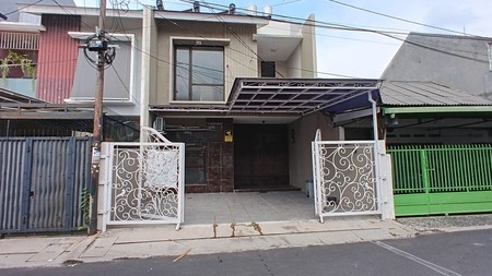 Investasi Tepat -  Rumah 2 Lantai di Tebet Barat Dalam Lokasi Dekat Pintu Toll & Pusat Kuliner