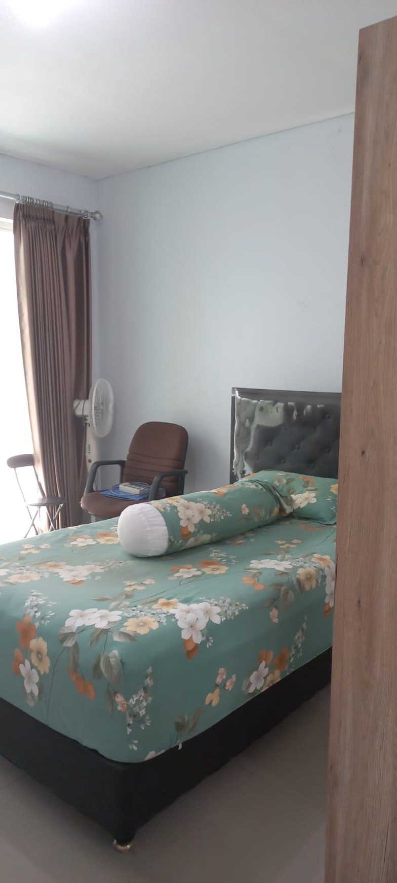 JUAL RUMAH SEMI FURNISHED DI FOREST MANSION SBY BARAT