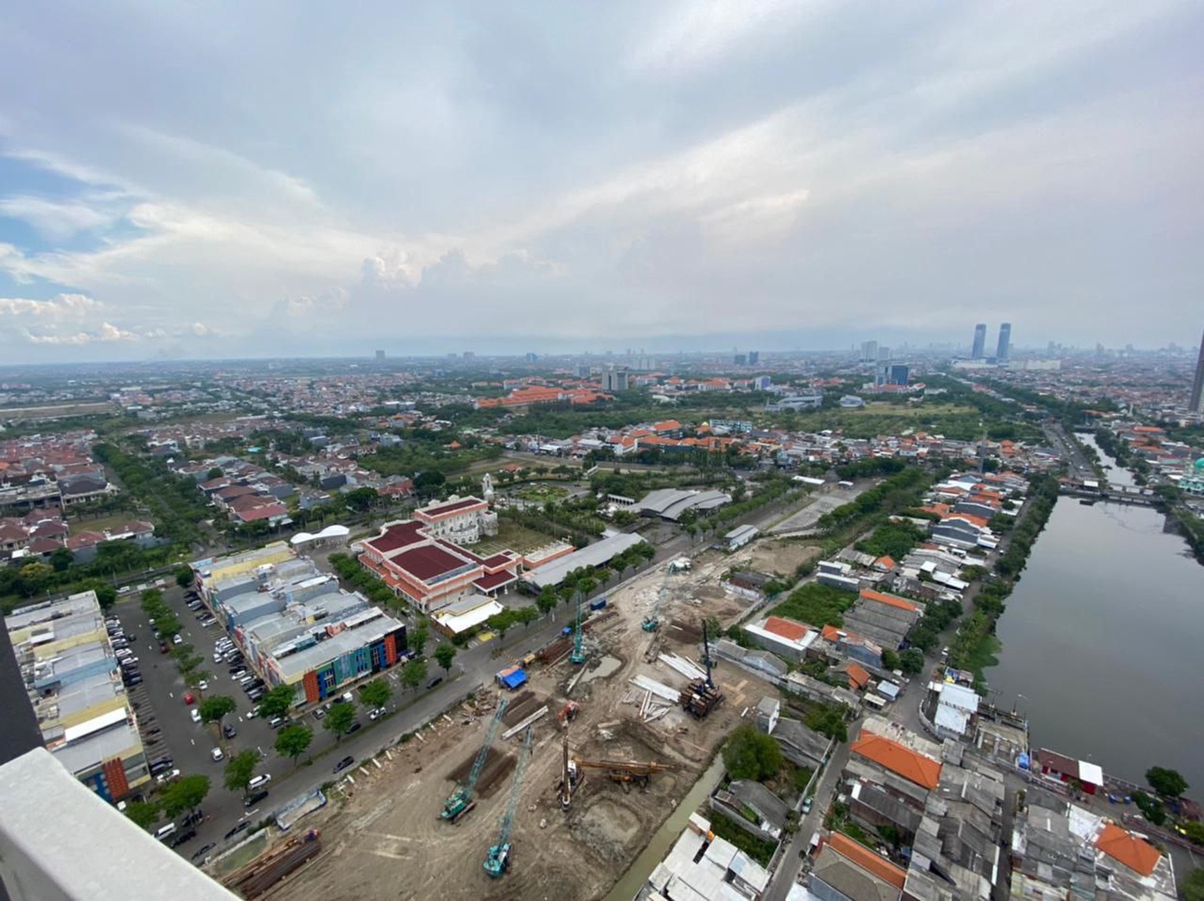 Dijual cepat apartemen Amor pakuwon city