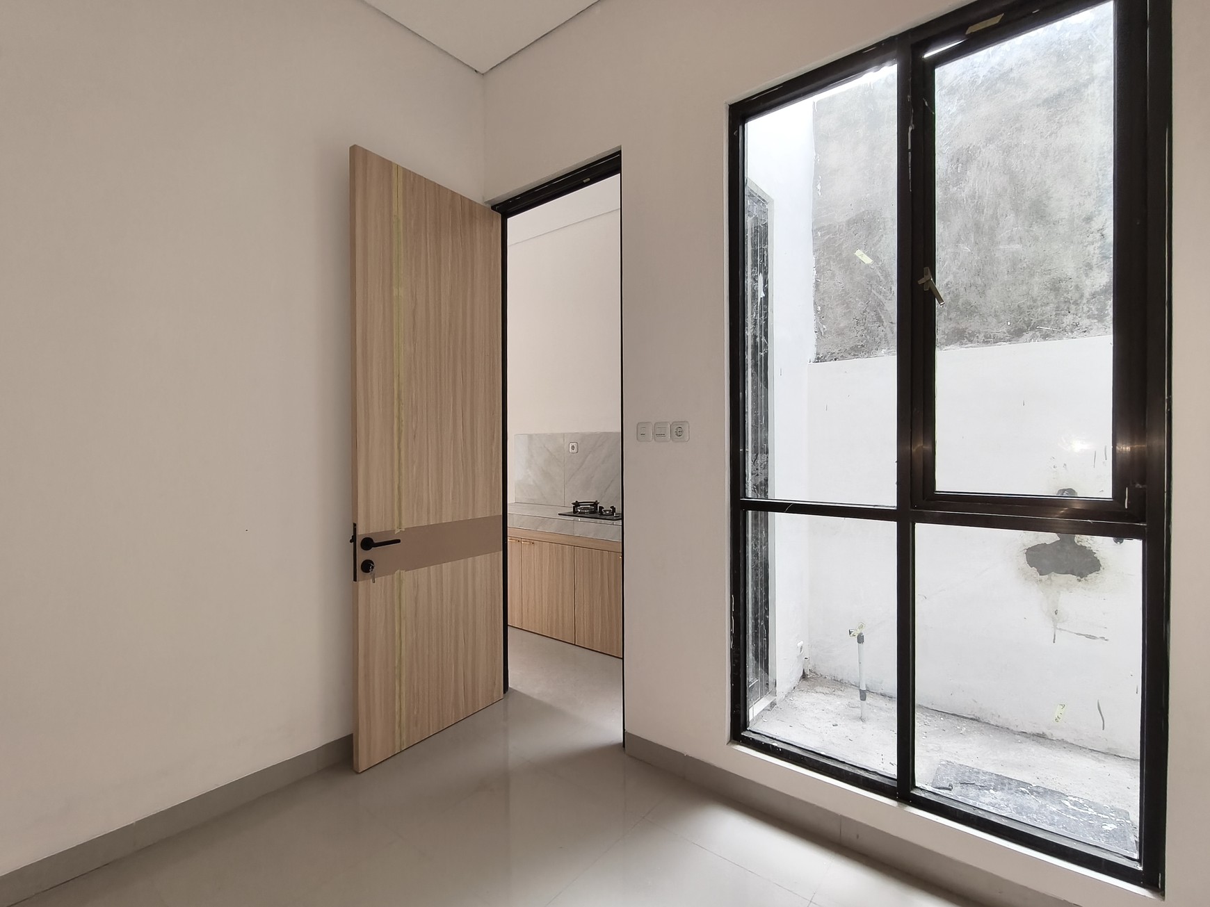 Royal Paka Residence: Rumah 2 Lantai Nyaman hanya 700 Jutaan aja