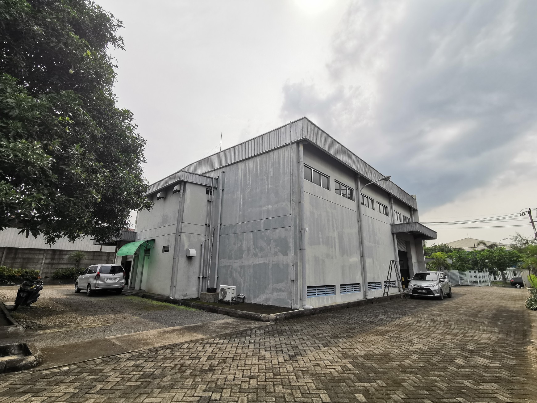 Pabrik / Gudang Siap Pakai di kawasan industri SIER, Berbek Industri, Waru Sidoarjo