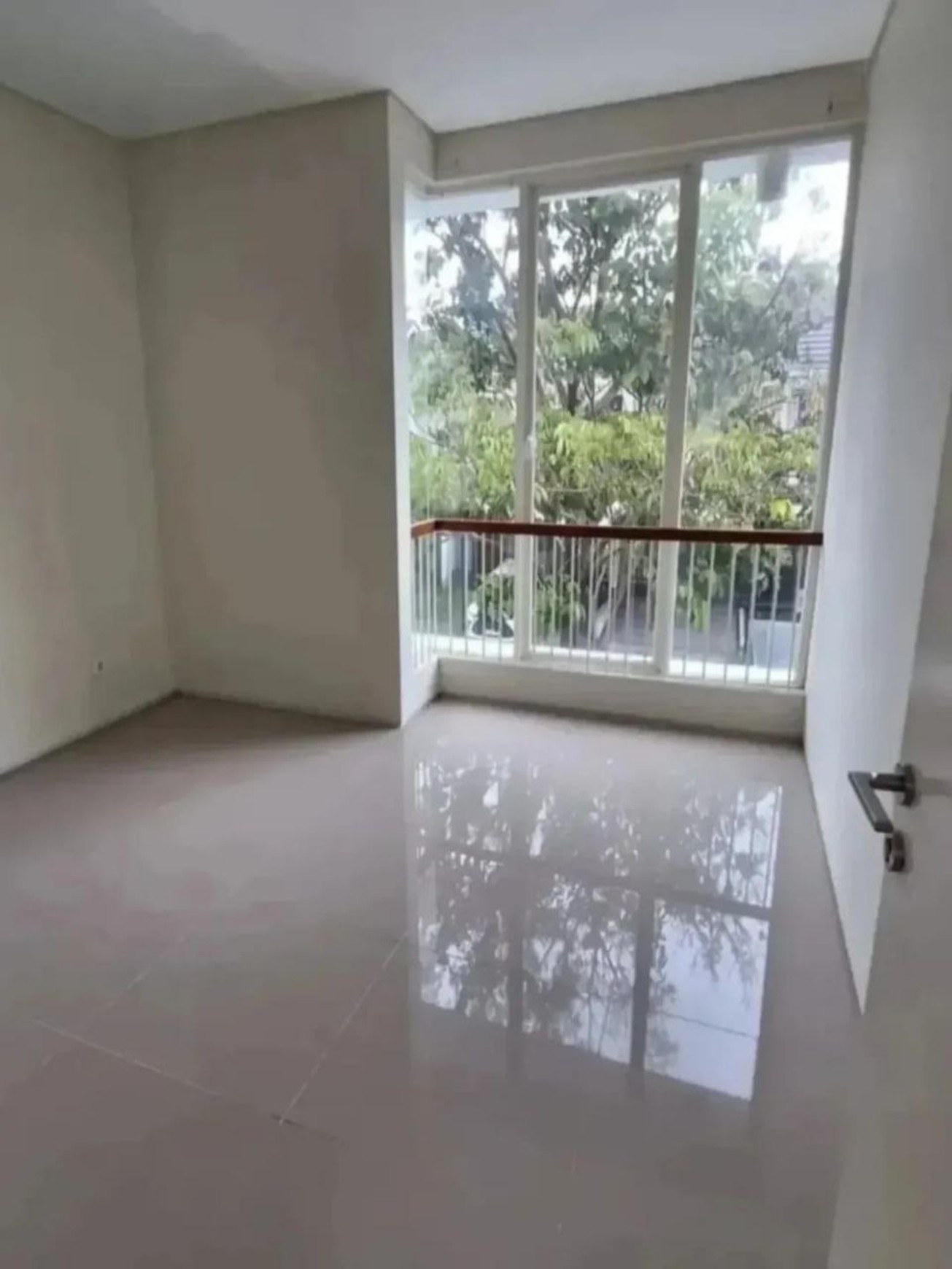 Dijual Rumah Northwest Park Citraland Surabaya Barat Rumah Murah Semi Furnished