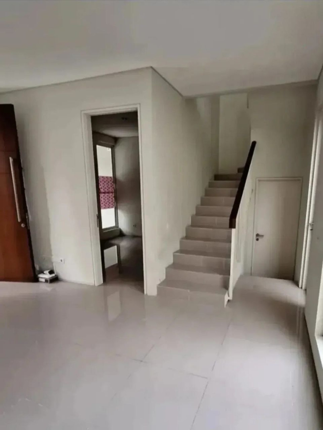 Dijual Rumah Northwest Park Citraland Surabaya Barat Rumah Murah Semi Furnished