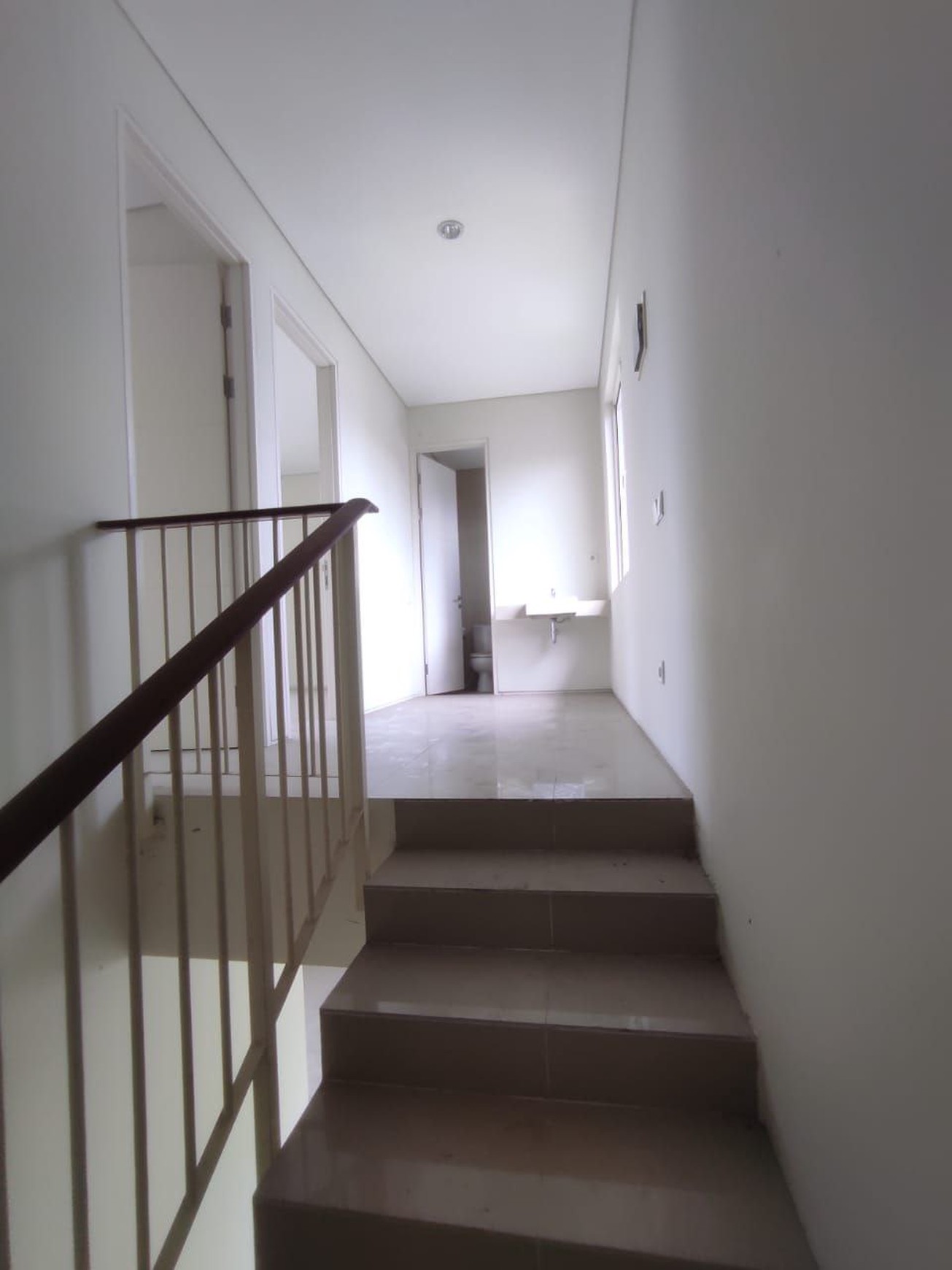 Dijual Rumah Northwest Park Citraland Surabaya Barat Rumah Murah Semi Furnished
