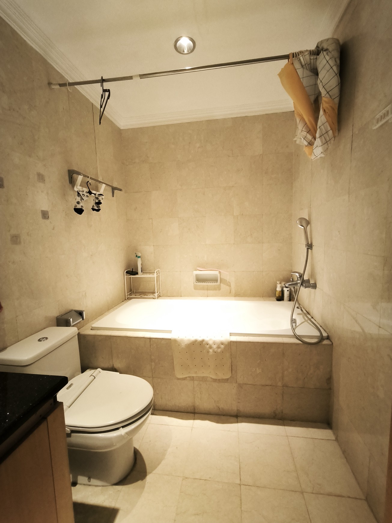 Apartment Sudirman Mansion Lt.15 Furnished